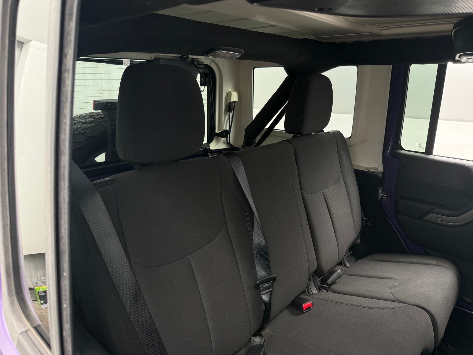 Thumbnail: 2017 Jeep Wrangler - 6