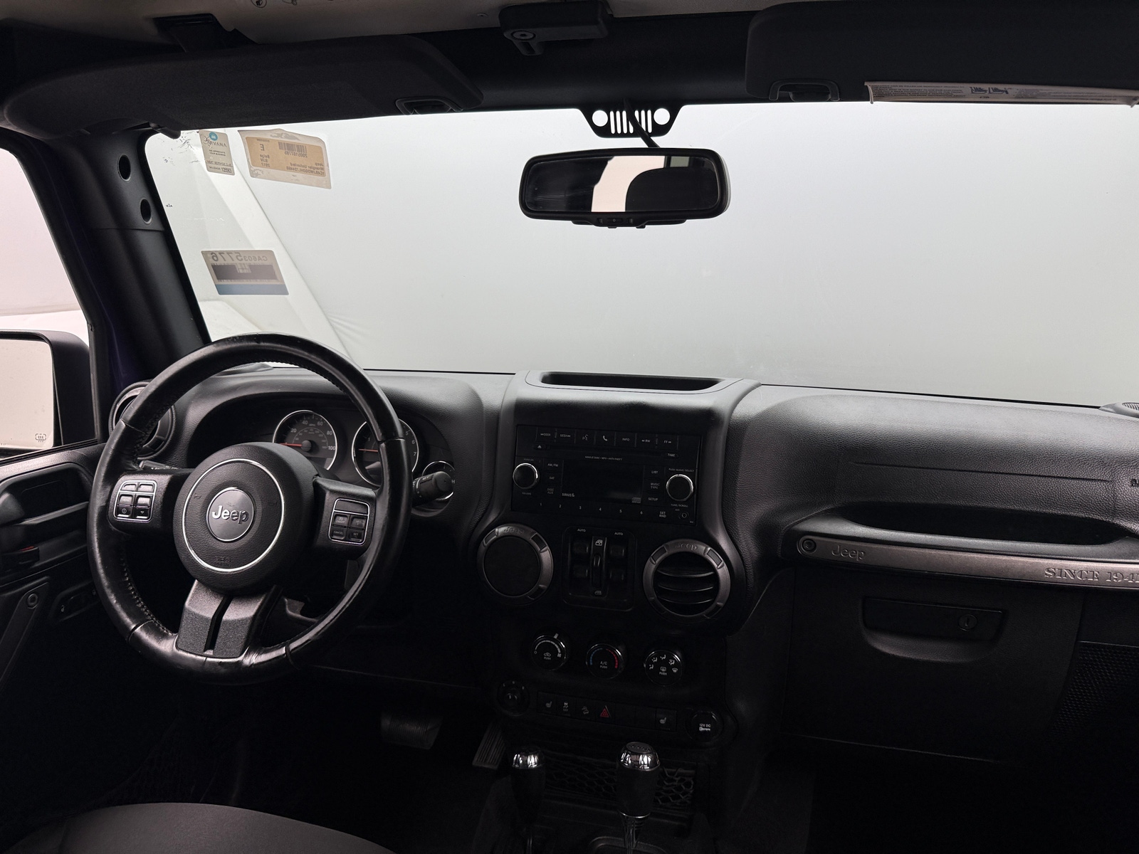 Thumbnail: 2017 Jeep Wrangler - 3