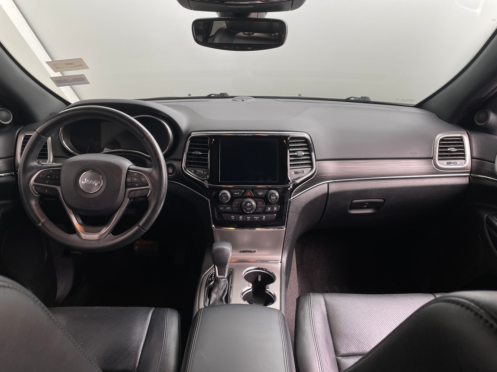 Thumbnail: 2019 Jeep Grand Cherokee - 2