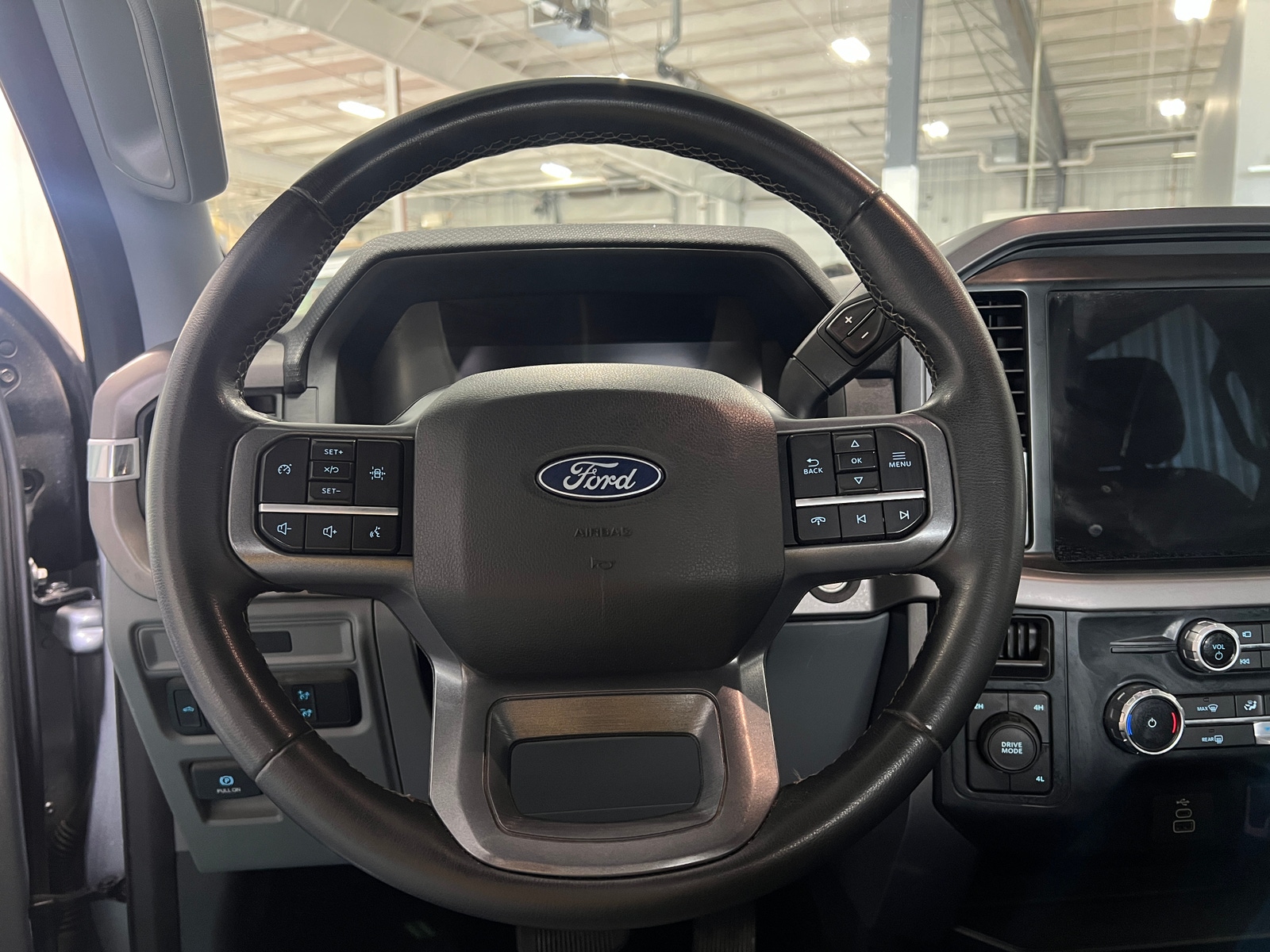 Thumbnail: 2025 Ford Econoline - 5