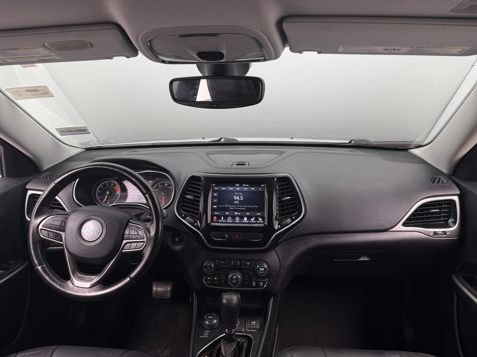 Thumbnail: 2019 Jeep Cherokee - 2