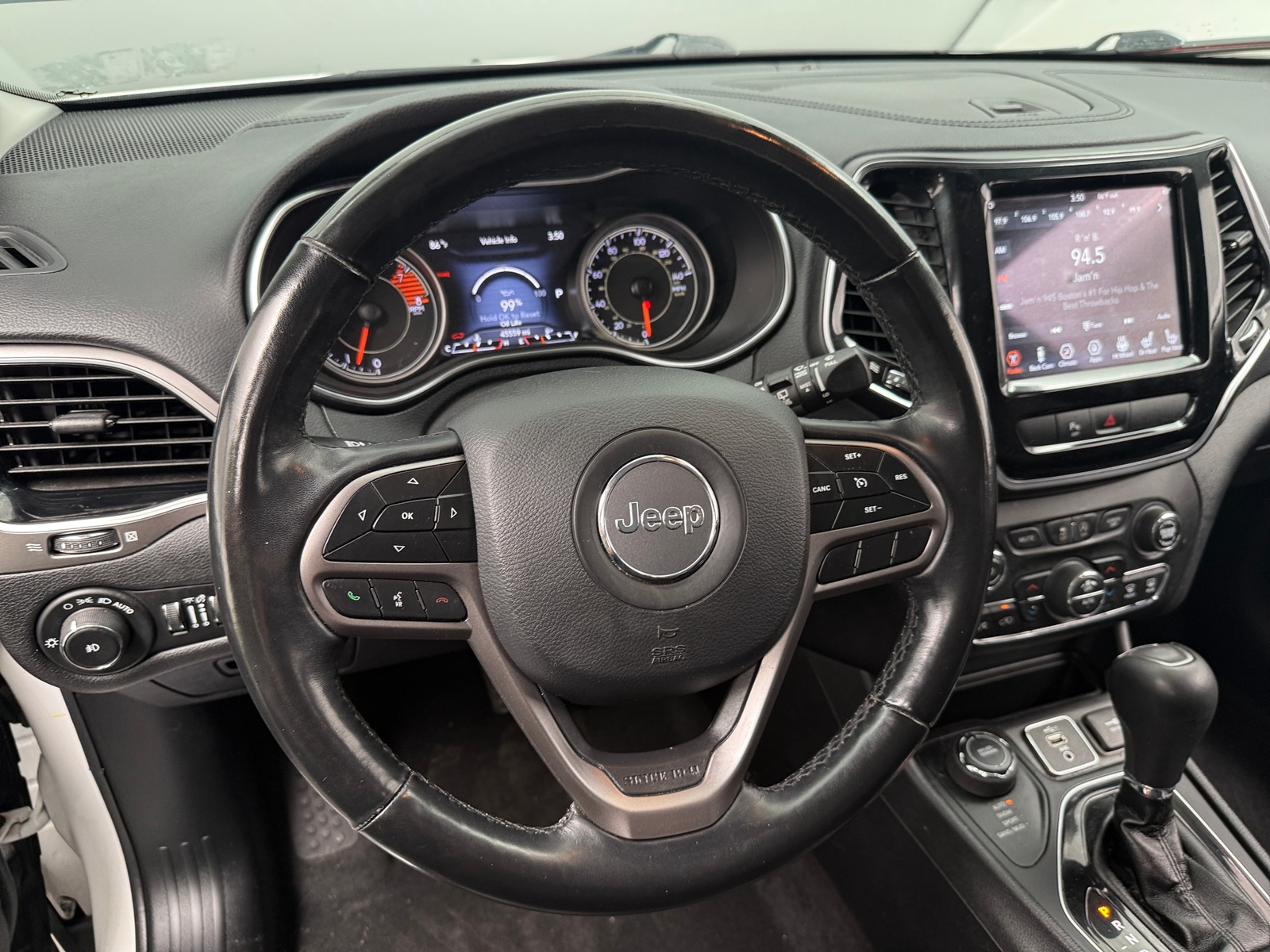Thumbnail: 2019 Jeep Cherokee - 4