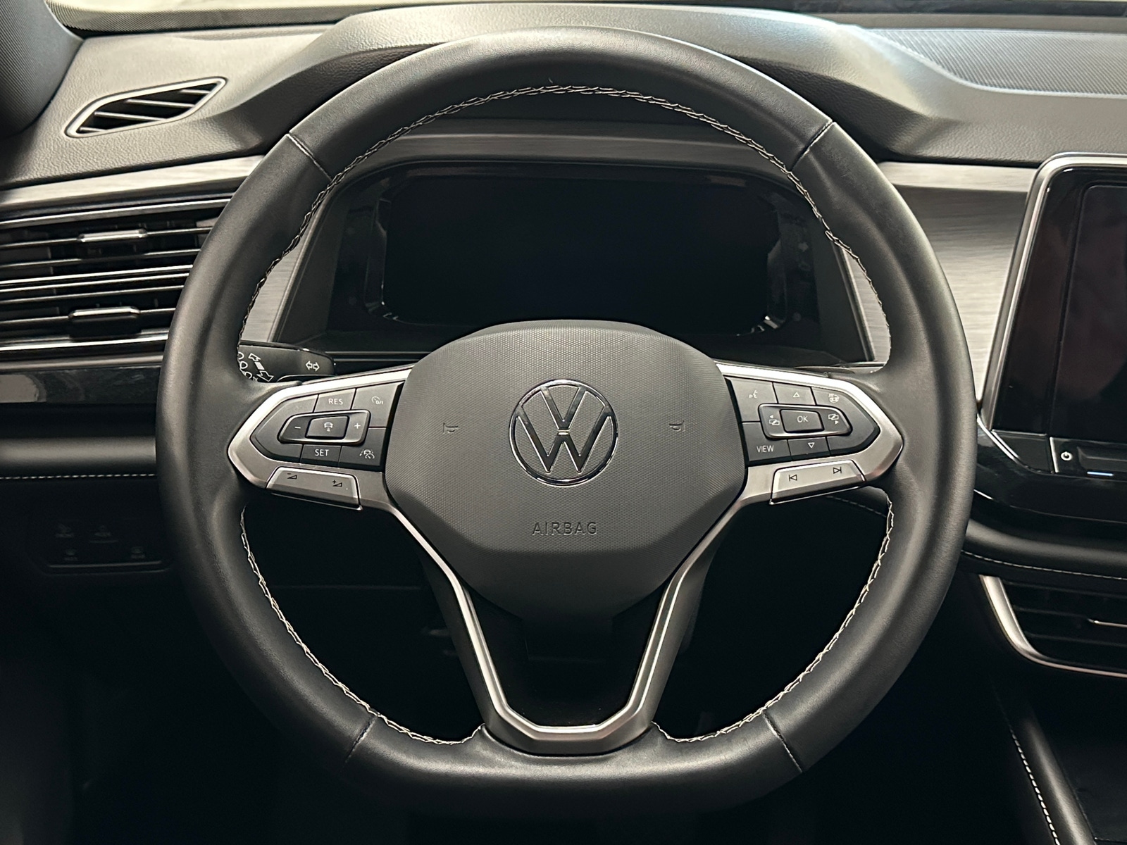 Thumbnail: 2025 Volkswagen Atlas - 5