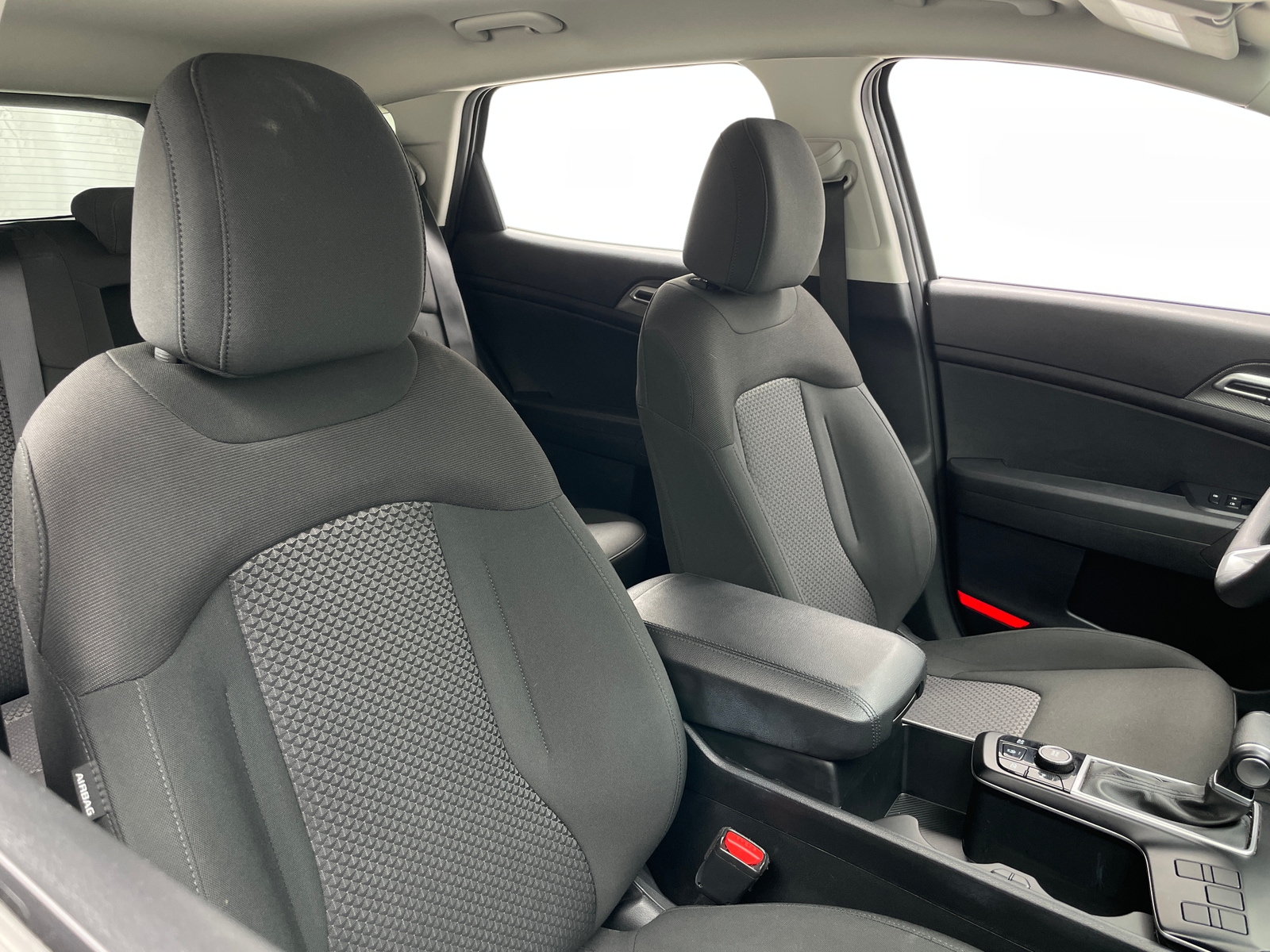 Thumbnail: 2025 Kia Sportage - 2