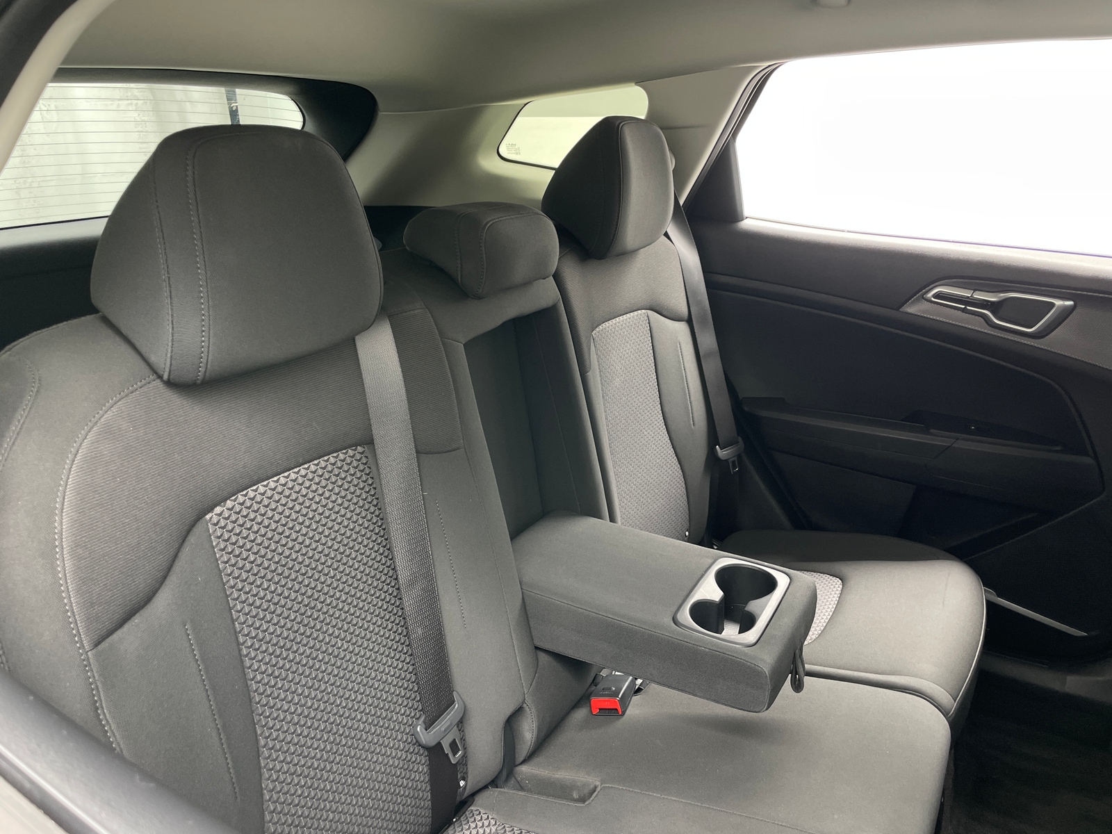 Thumbnail: 2025 Kia Sportage - 6