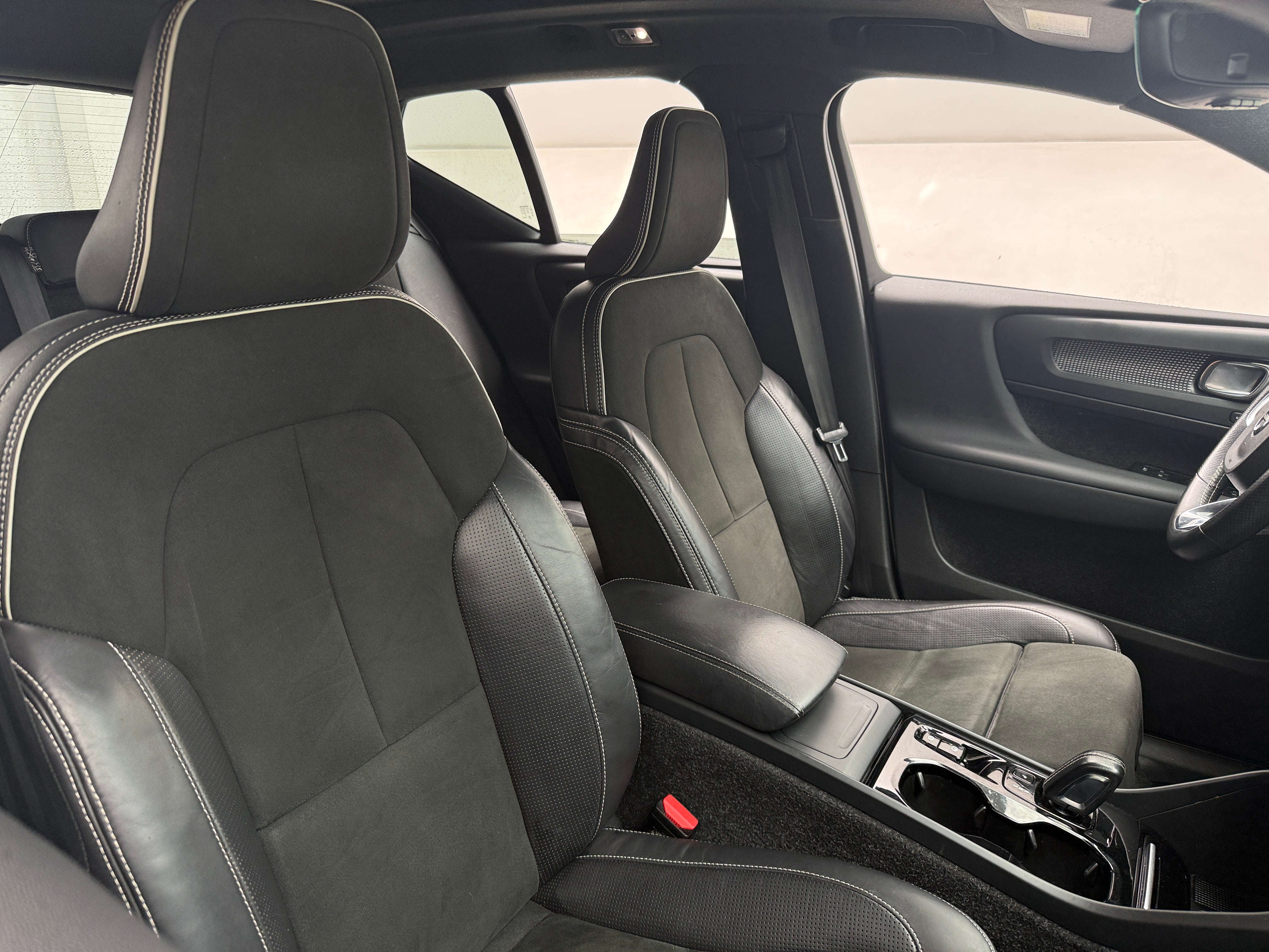 2021 Volvo XC40