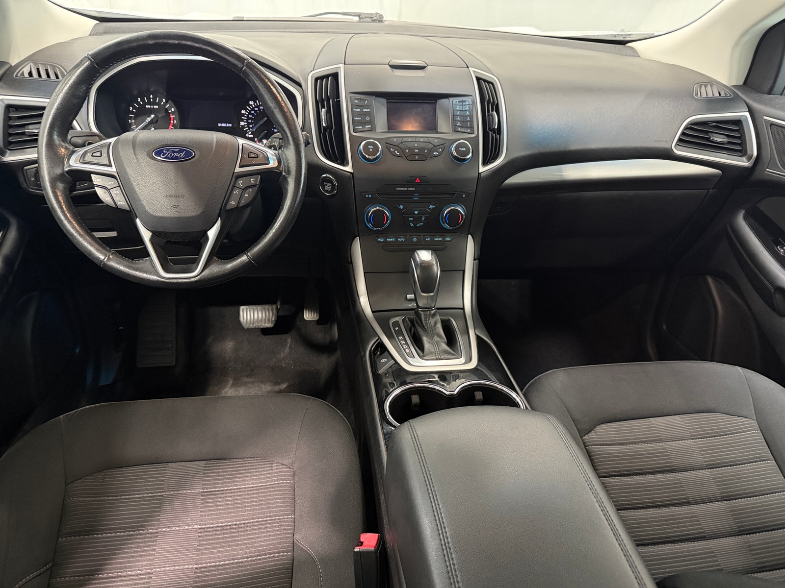 Thumbnail: 2015 Ford Edge - 3