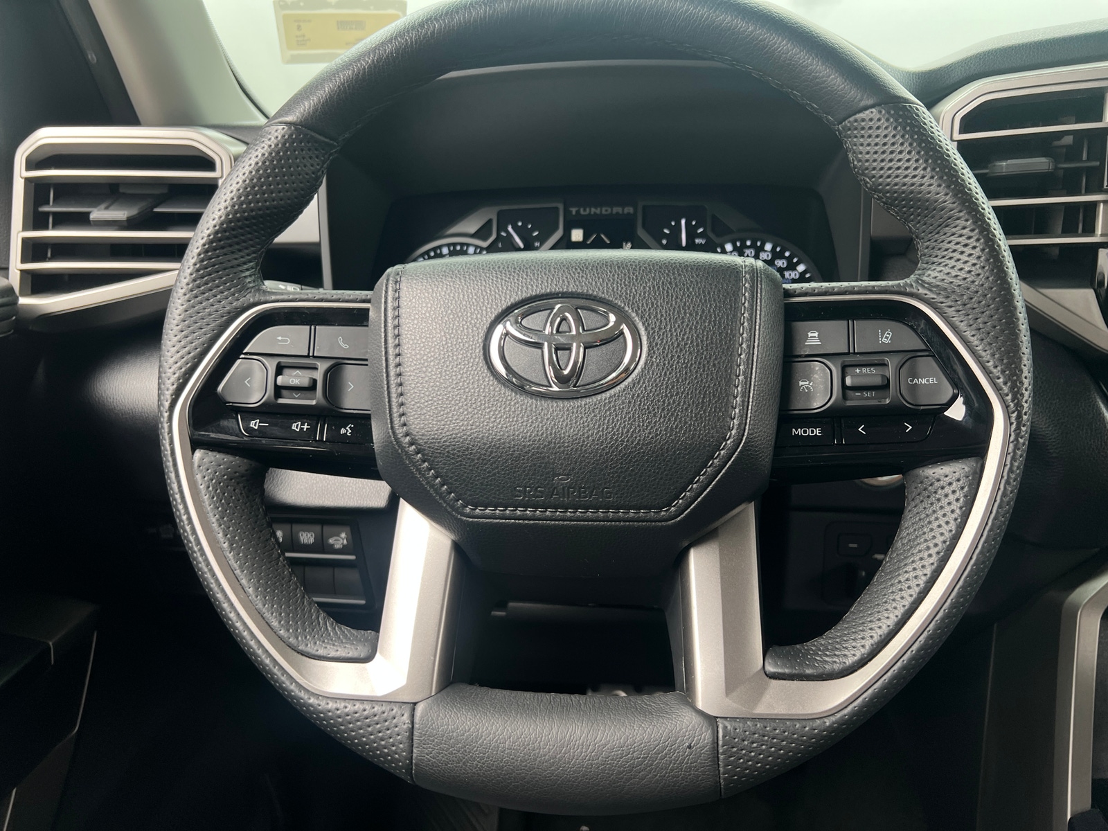 Thumbnail: 2022 Toyota Tundra - 5
