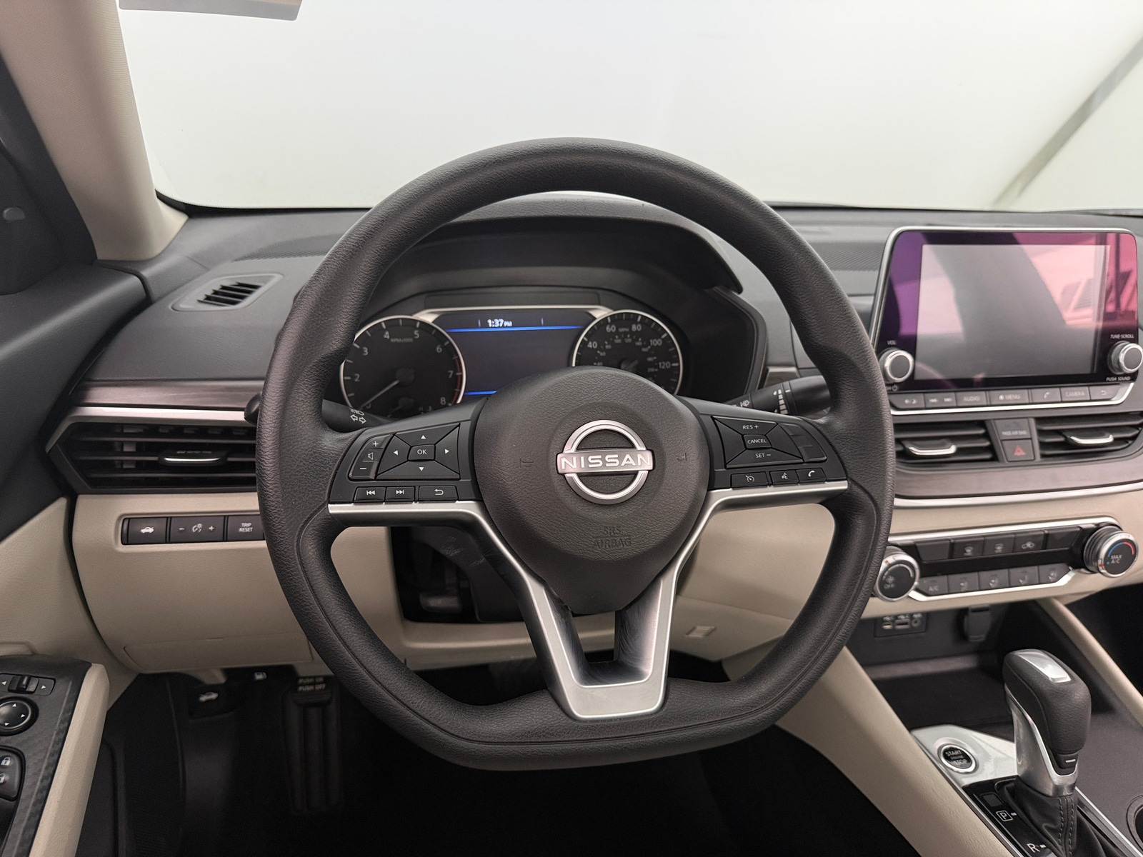 Thumbnail: 2025 Nissan Altima - 5