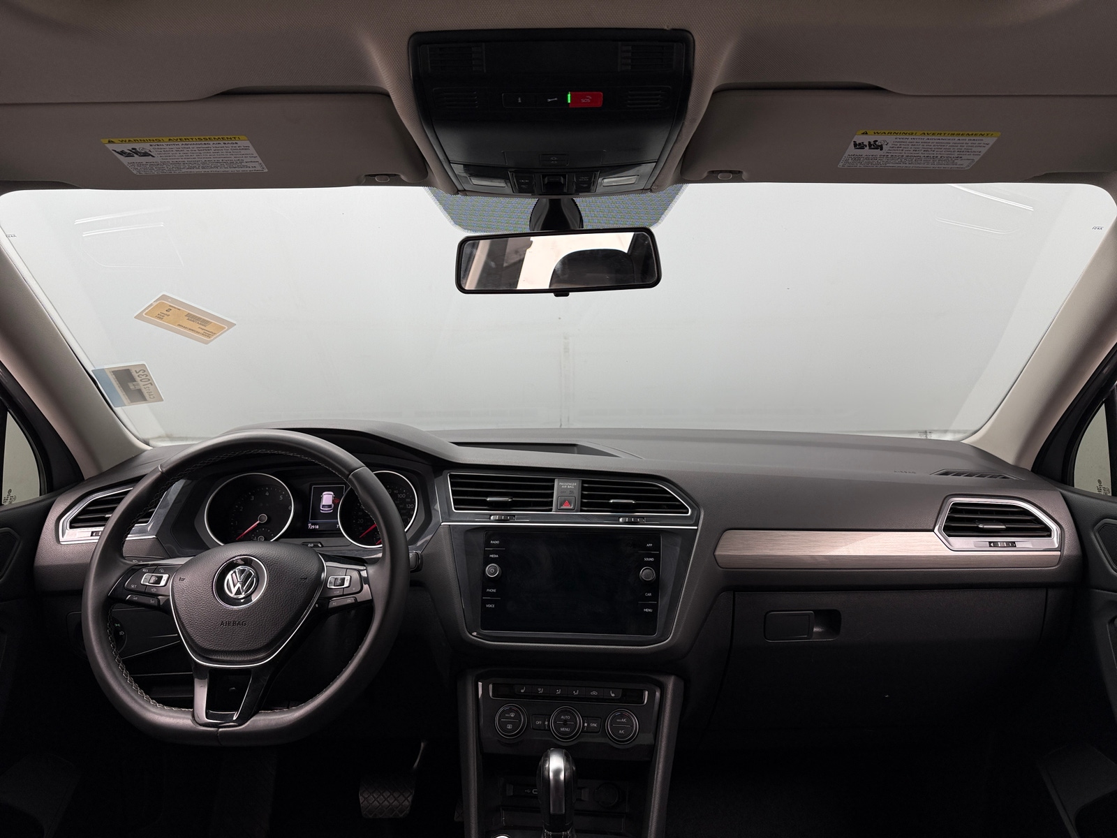 Thumbnail: 2021 Volkswagen Tiguan - 2