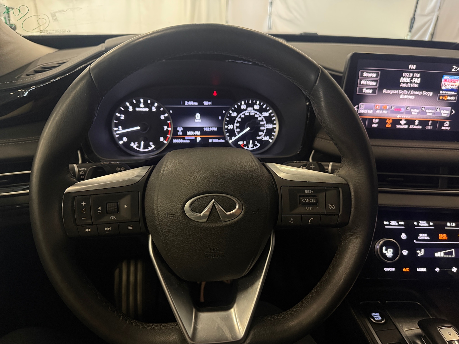 Thumbnail: 2024 INFINITI QX60 - 4
