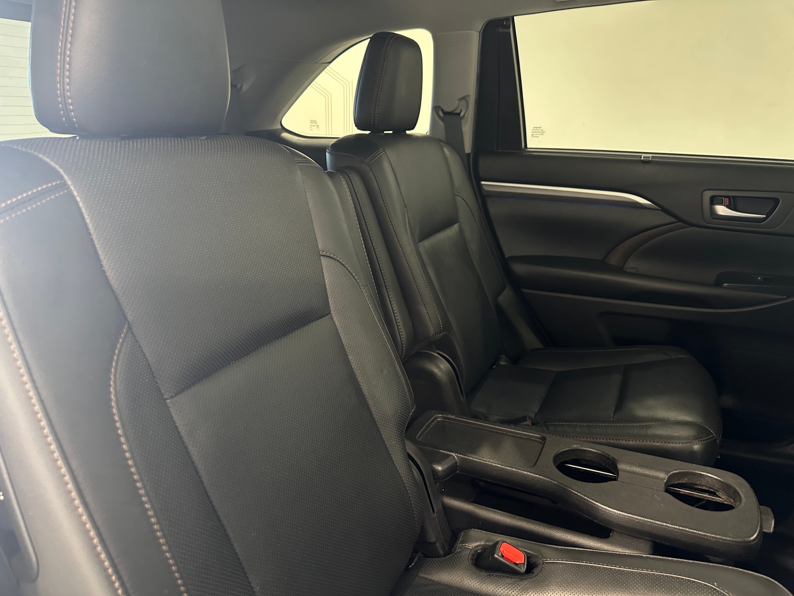 Thumbnail: 2019 Toyota Highlander - 5