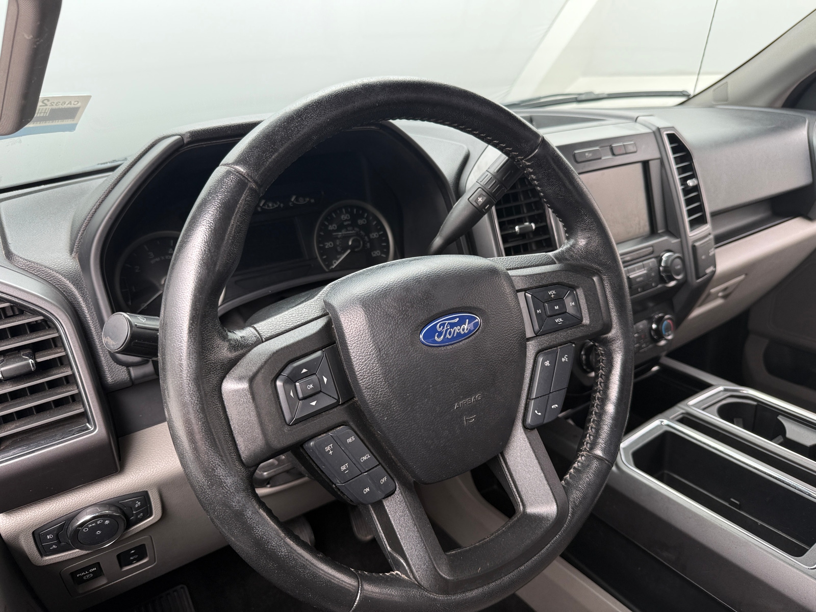 Thumbnail: 2019 Ford Econoline - 5