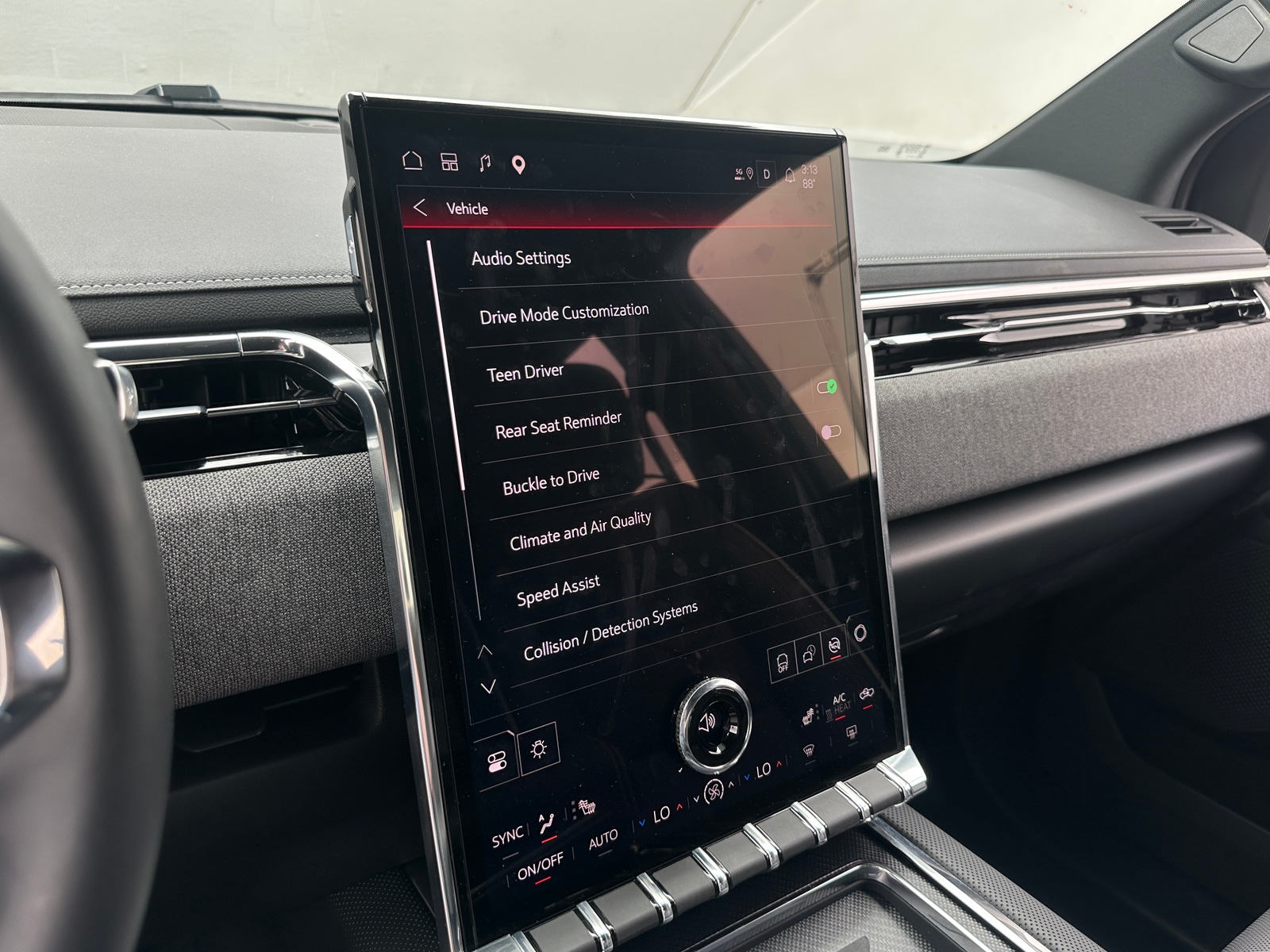 Thumbnail: 2026 GMC Sierra EV - 3