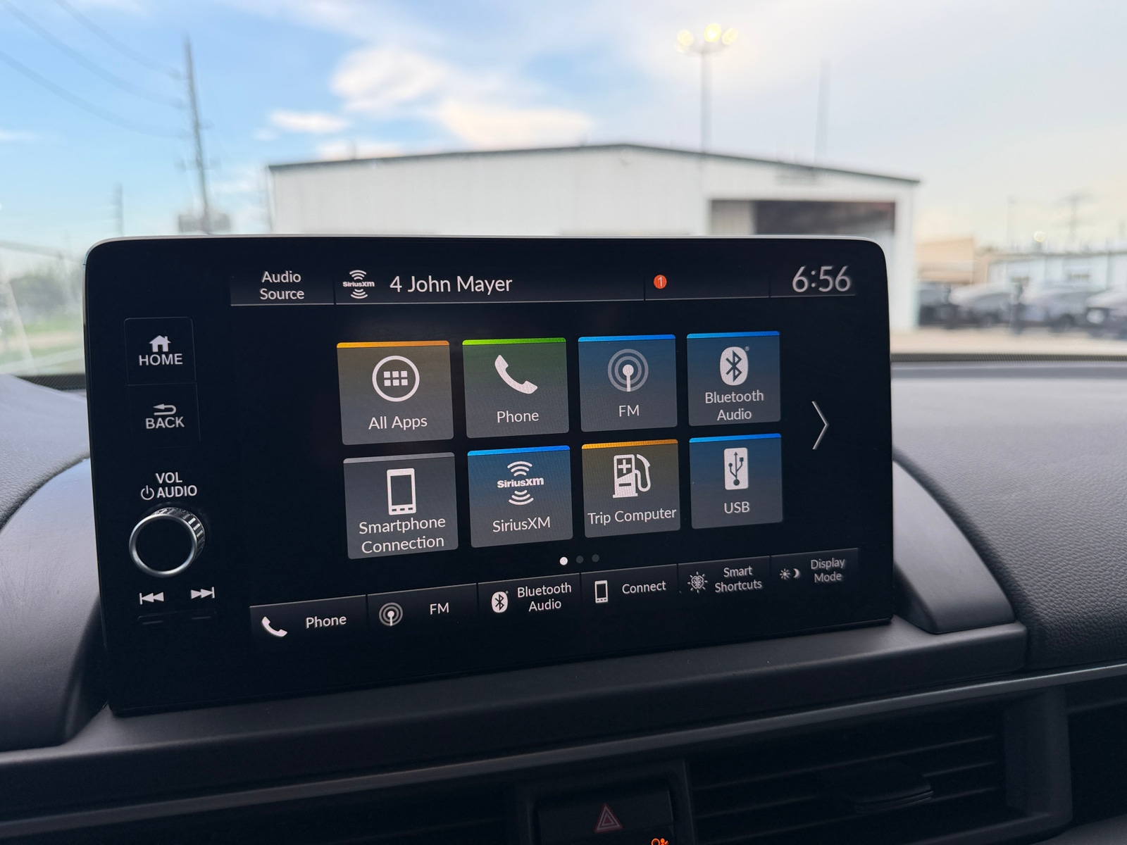 Thumbnail: 2023 Honda Pilot - 3
