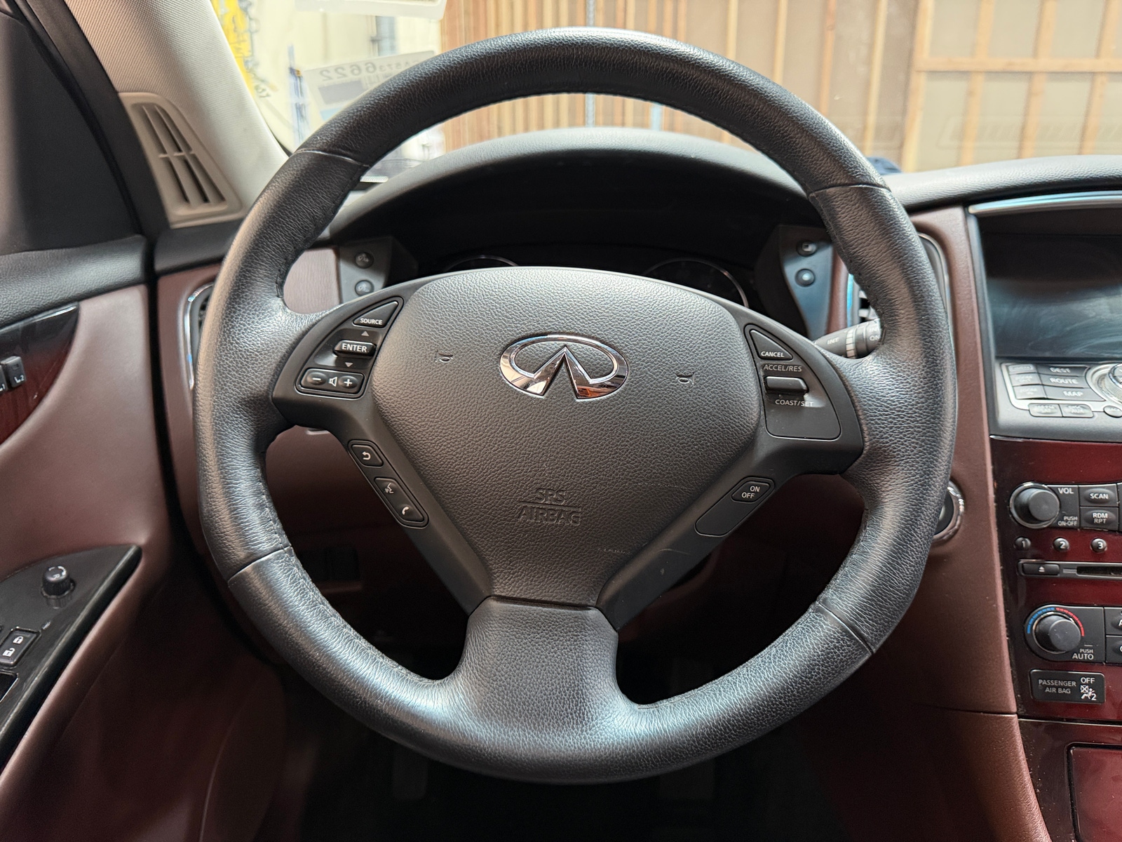 Thumbnail: 2017 INFINITI QX50 - 4