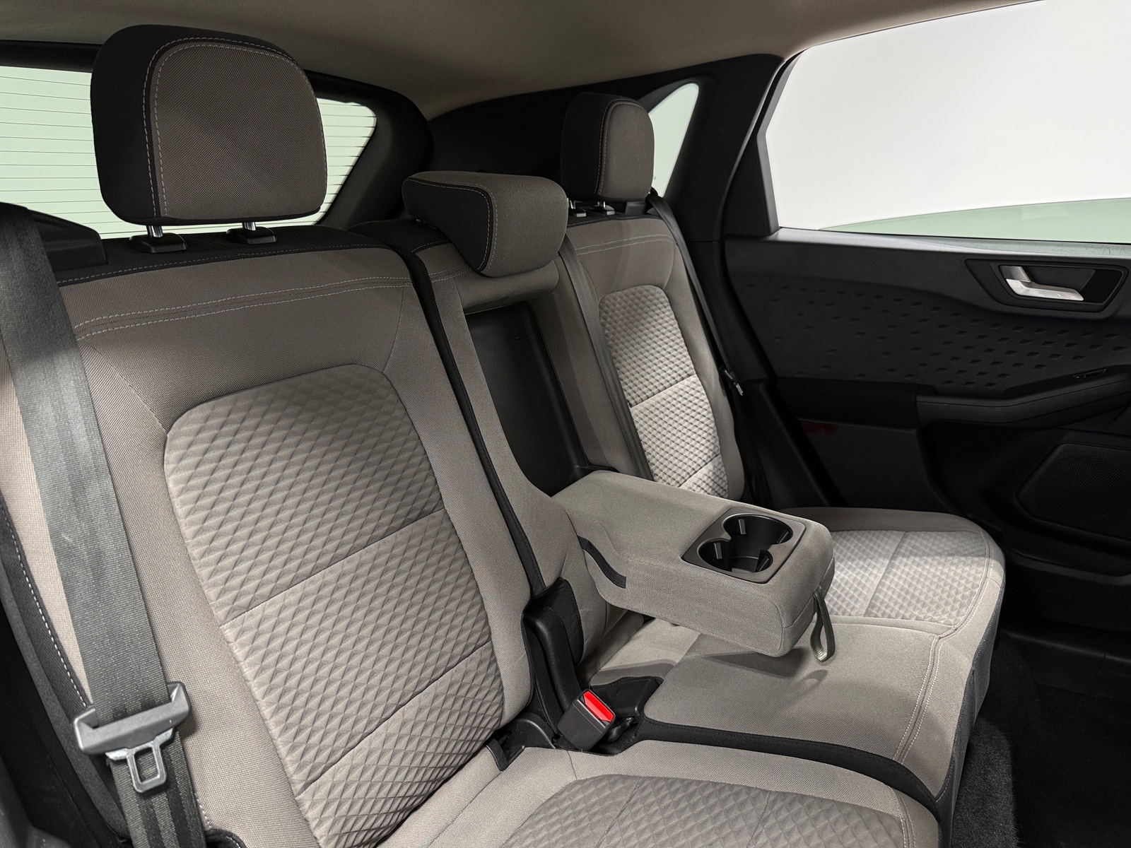Thumbnail: 2020 Ford Escape - 6