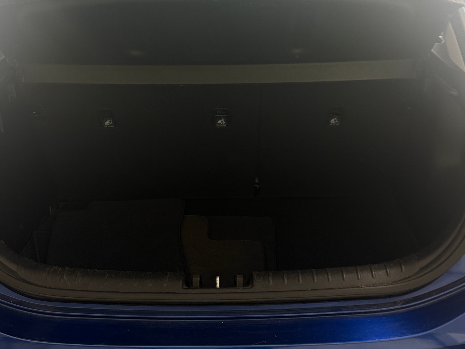 Thumbnail: 2019 Kia Rio - 7