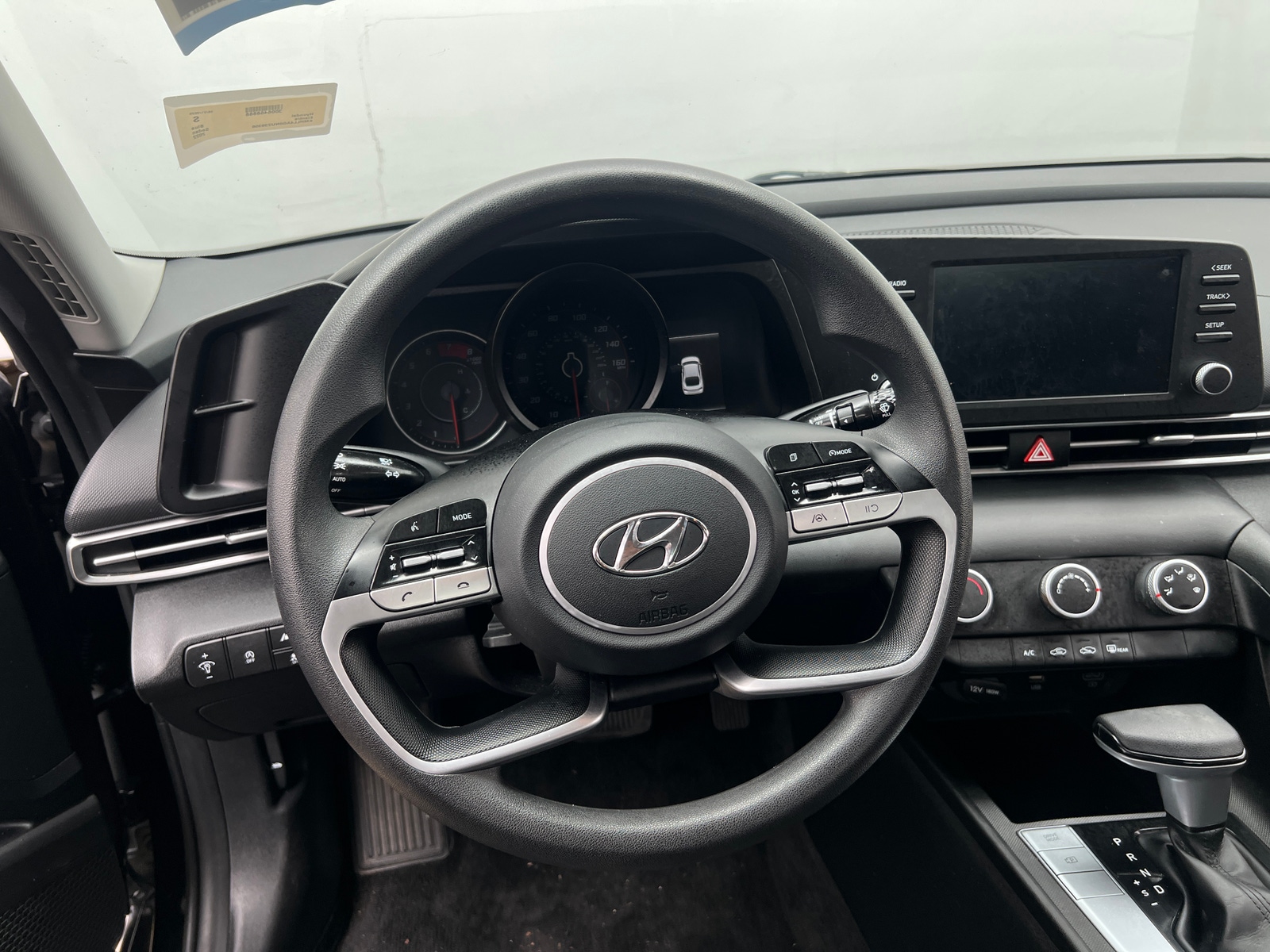 Thumbnail: 2022 Hyundai Elantra - 5