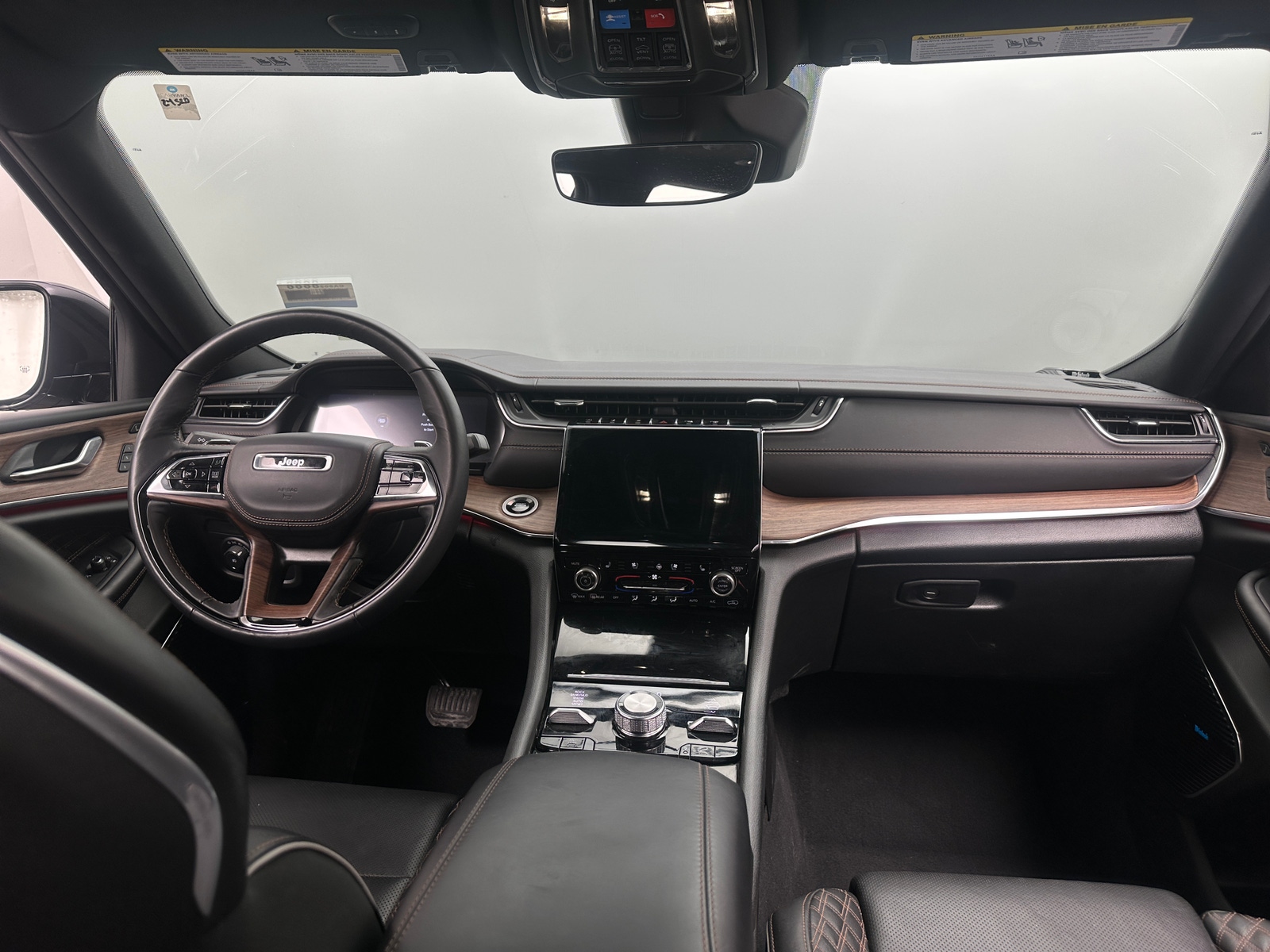 Thumbnail: 2025 Jeep Grand Cherokee L - 2