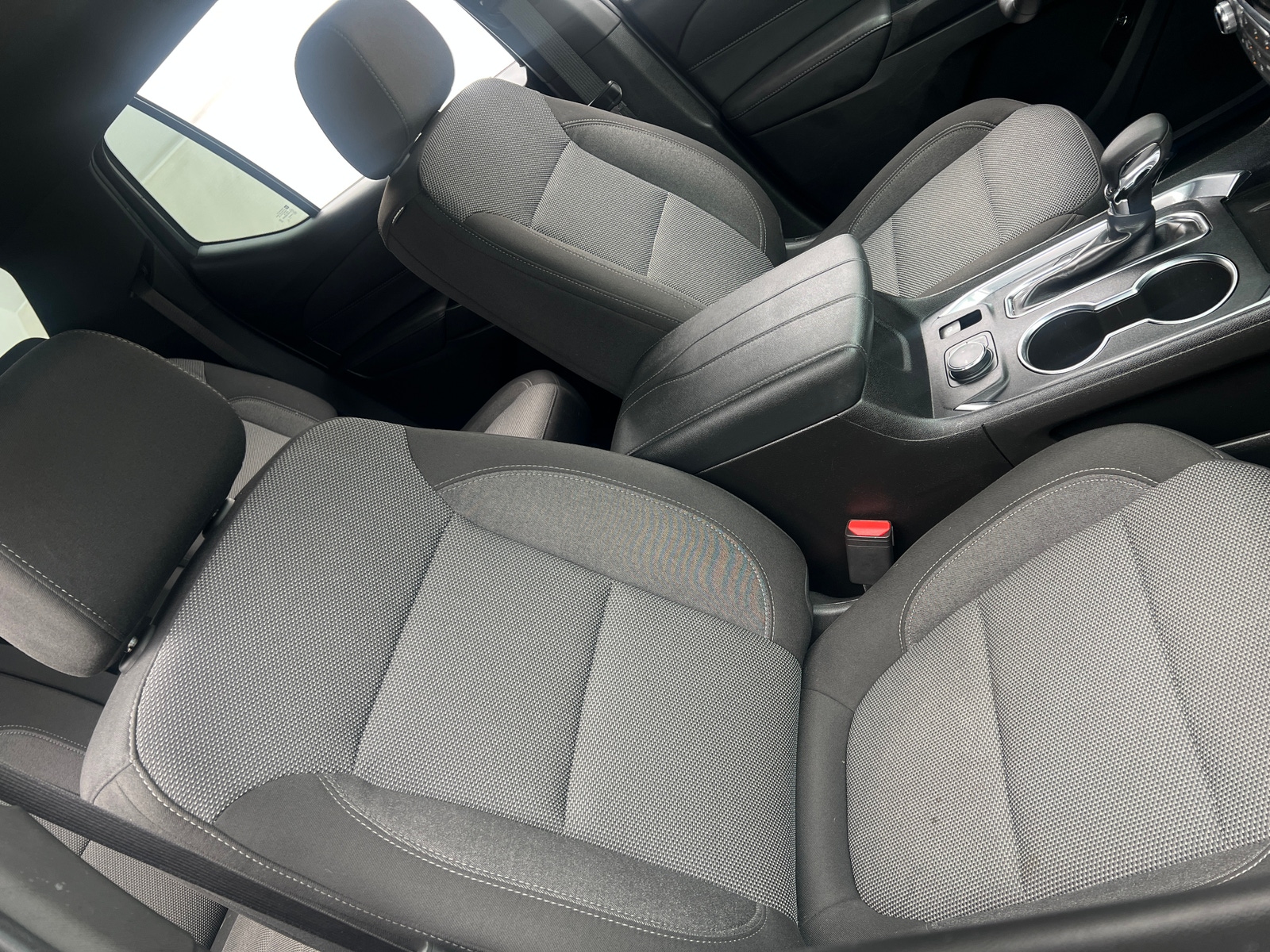 Thumbnail: 2022 Chevrolet Traverse - 2