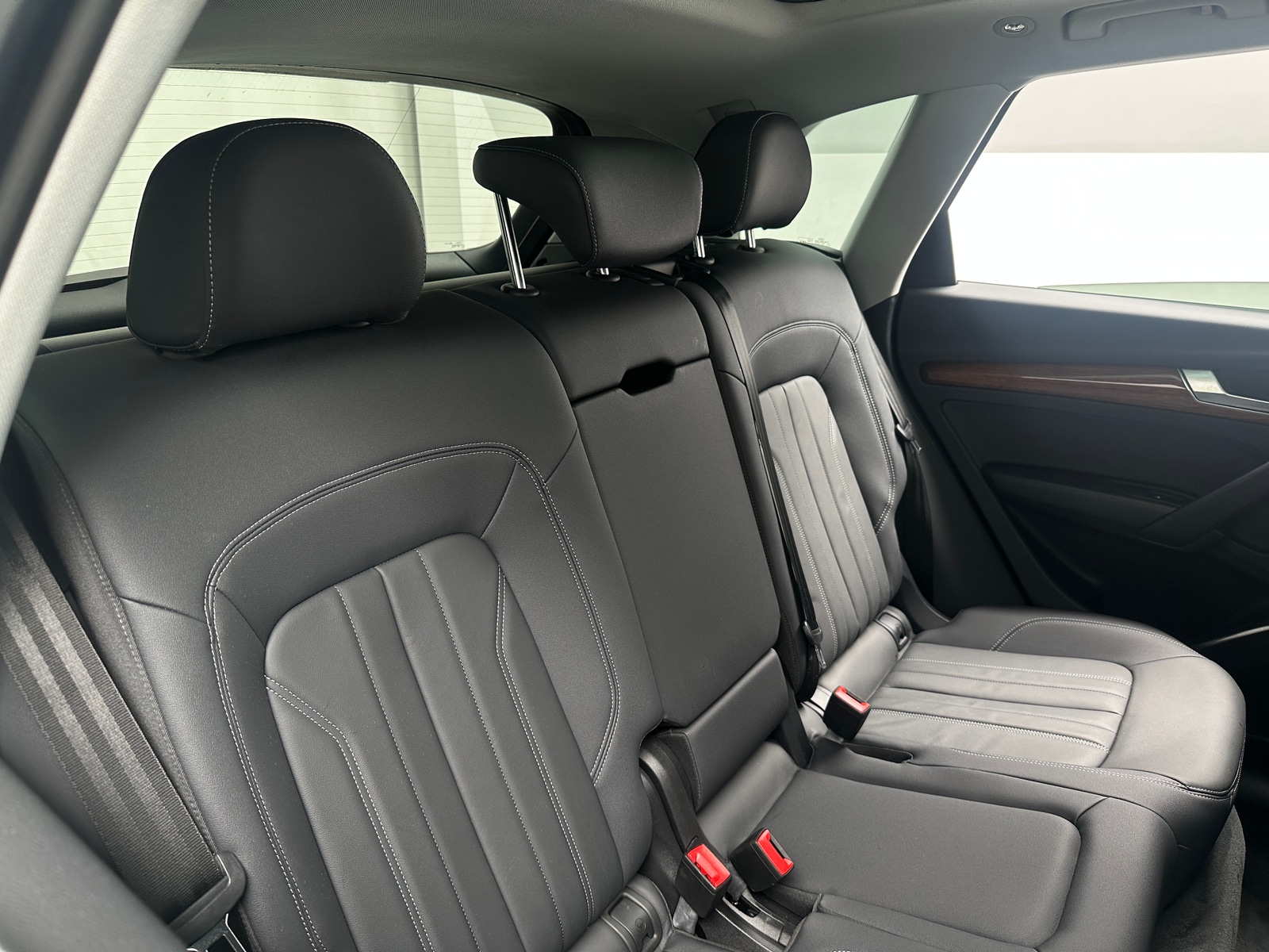 Thumbnail: 2023 Audi Q5 - 6