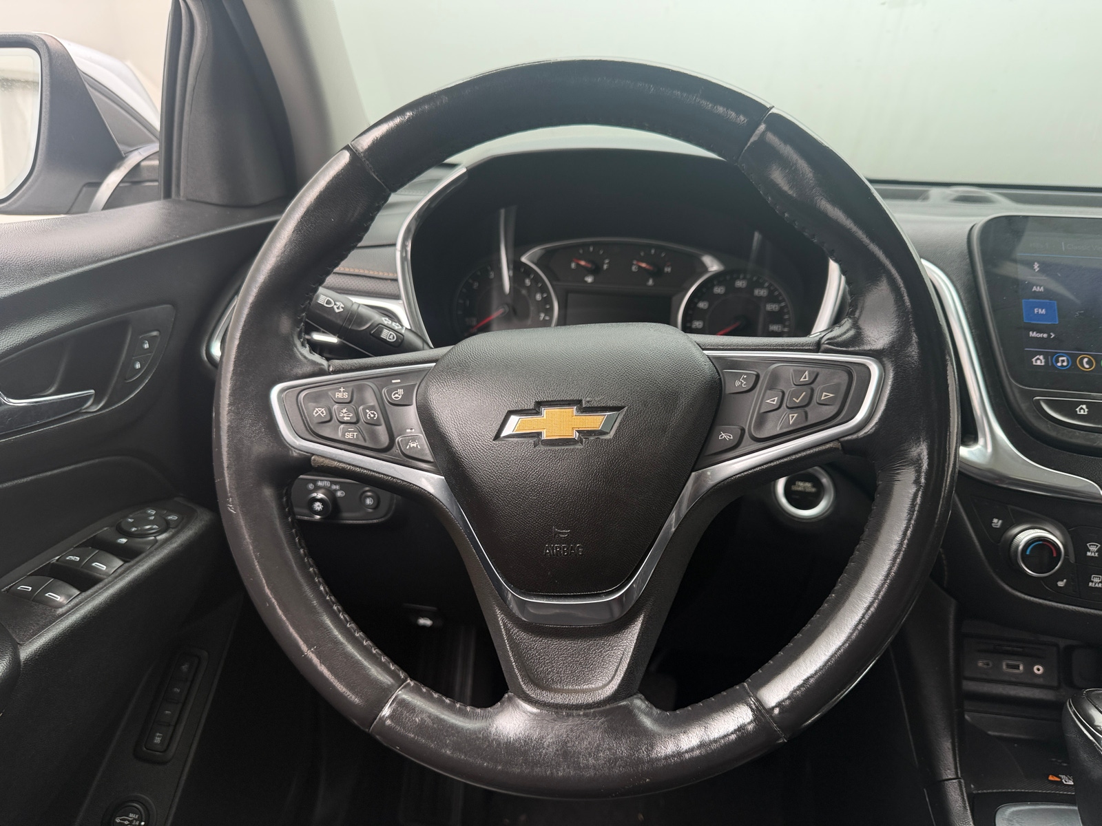 Thumbnail: 2019 Chevrolet Equinox - 4