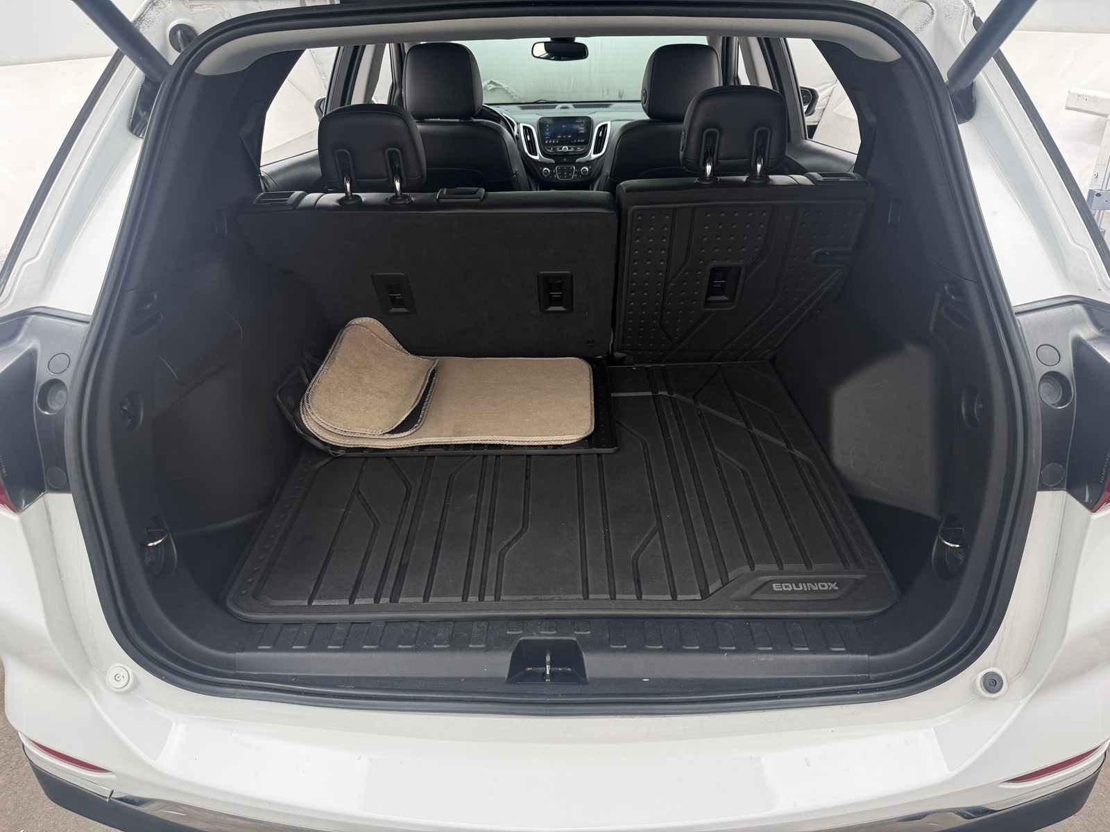 Thumbnail: 2019 Chevrolet Equinox - 6