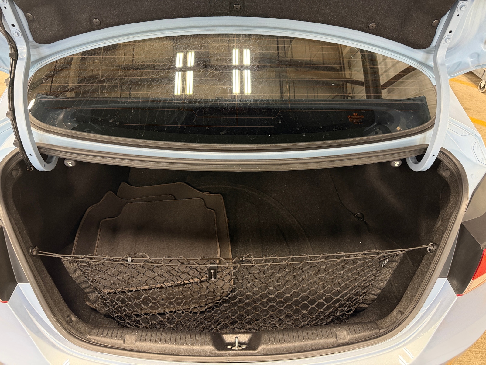 Thumbnail: 2012 Hyundai Elantra - 6