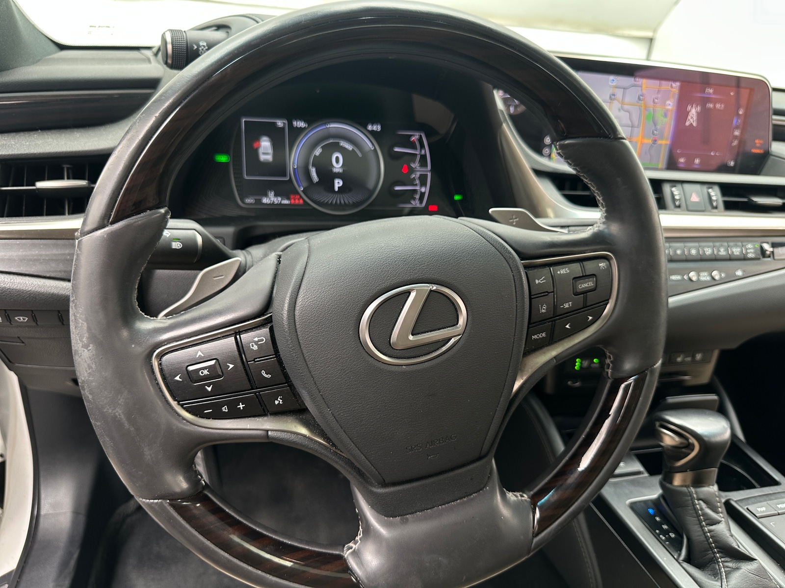 Thumbnail: 2021 Lexus ES - 5
