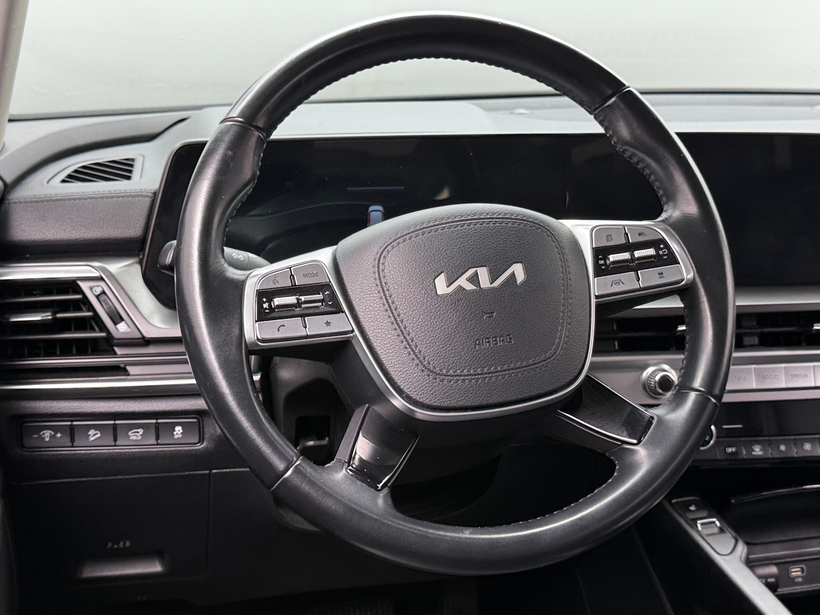 Thumbnail: 2025 Kia Telluride - 4