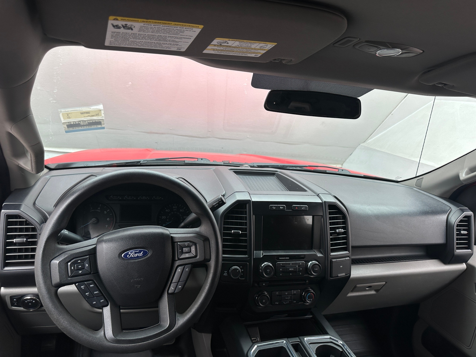 Thumbnail: 2017 Ford Econoline - 3