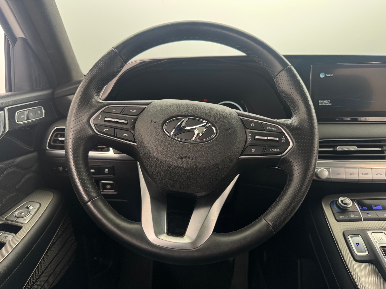 Thumbnail: 2022 Hyundai Palisade - 4