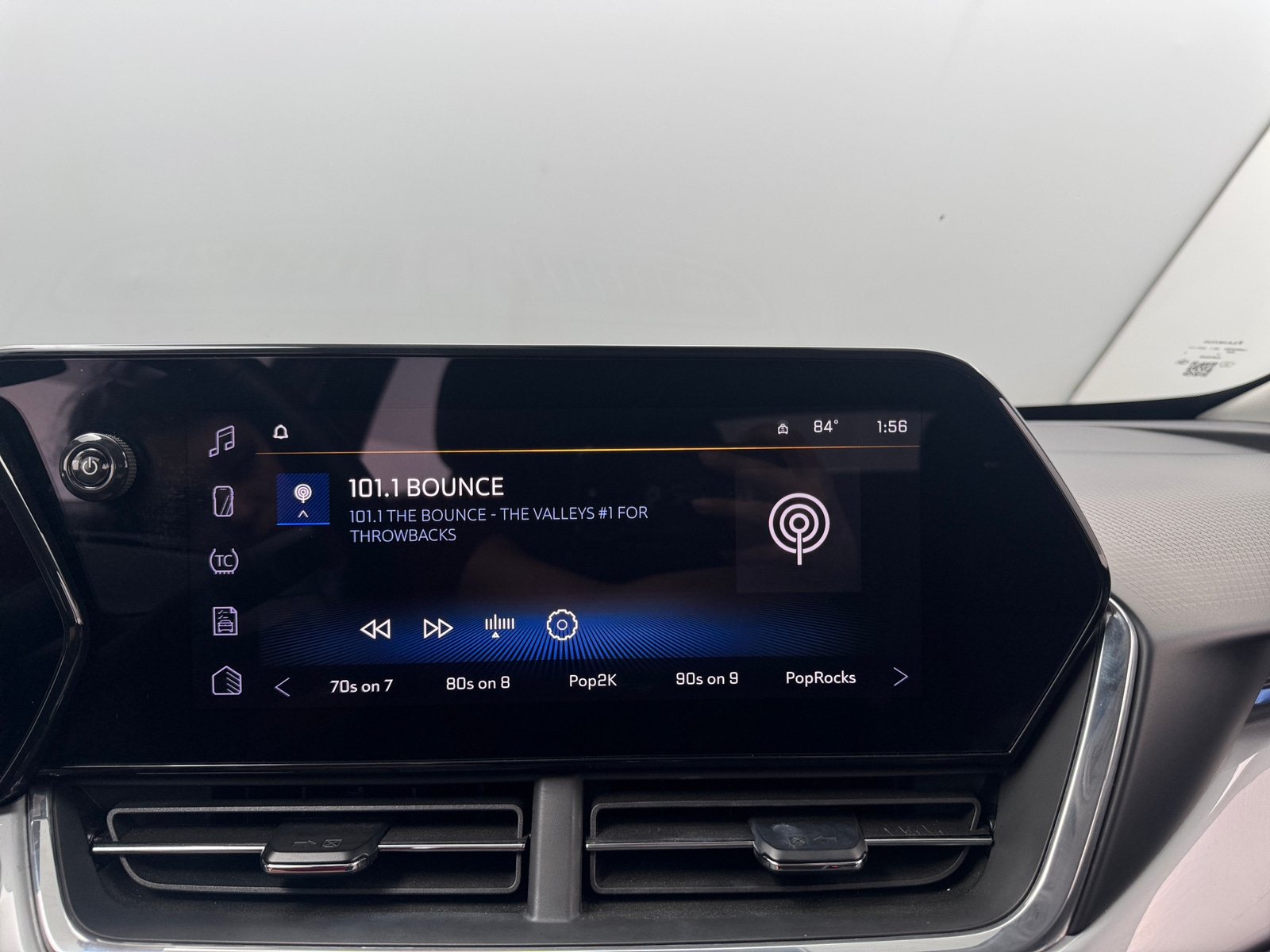 Thumbnail: 2025 Chevrolet Trax - 3