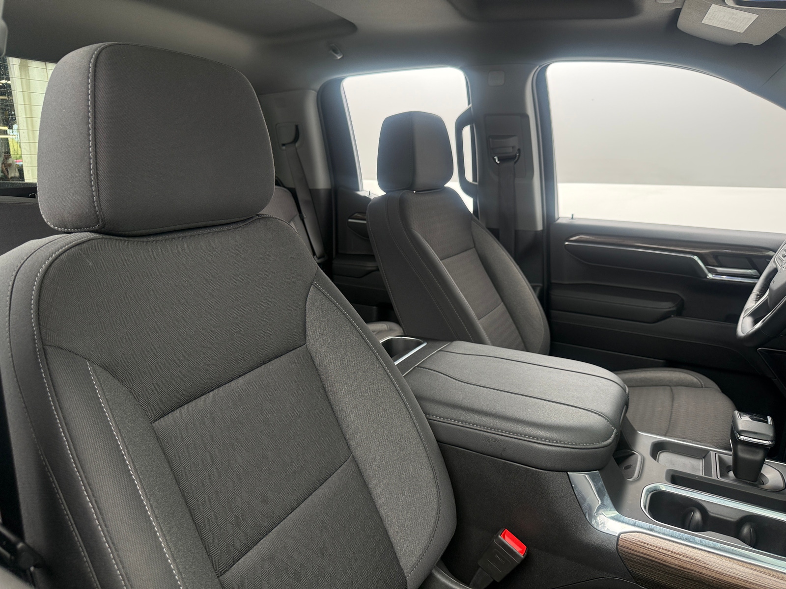Thumbnail: 2024 Chevrolet Silverado 1500 - 2