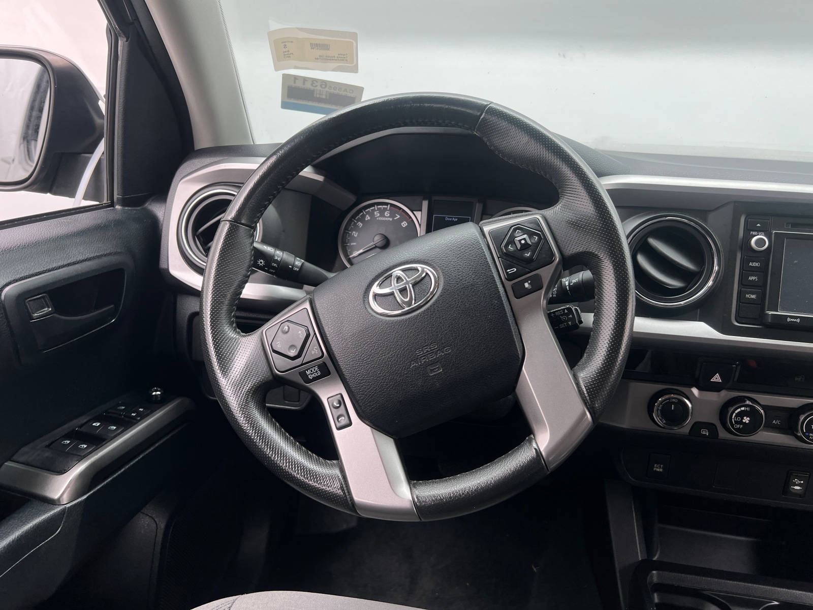 Thumbnail: 2017 Toyota Tacoma - 5