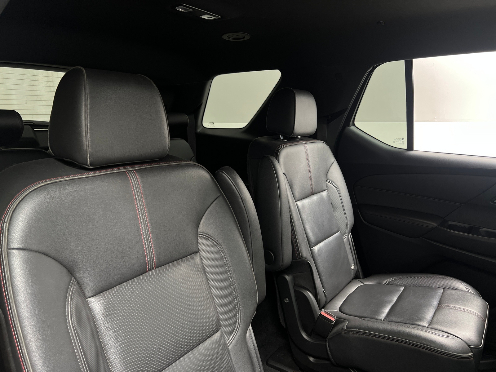 Thumbnail: 2022 Chevrolet Traverse - 5