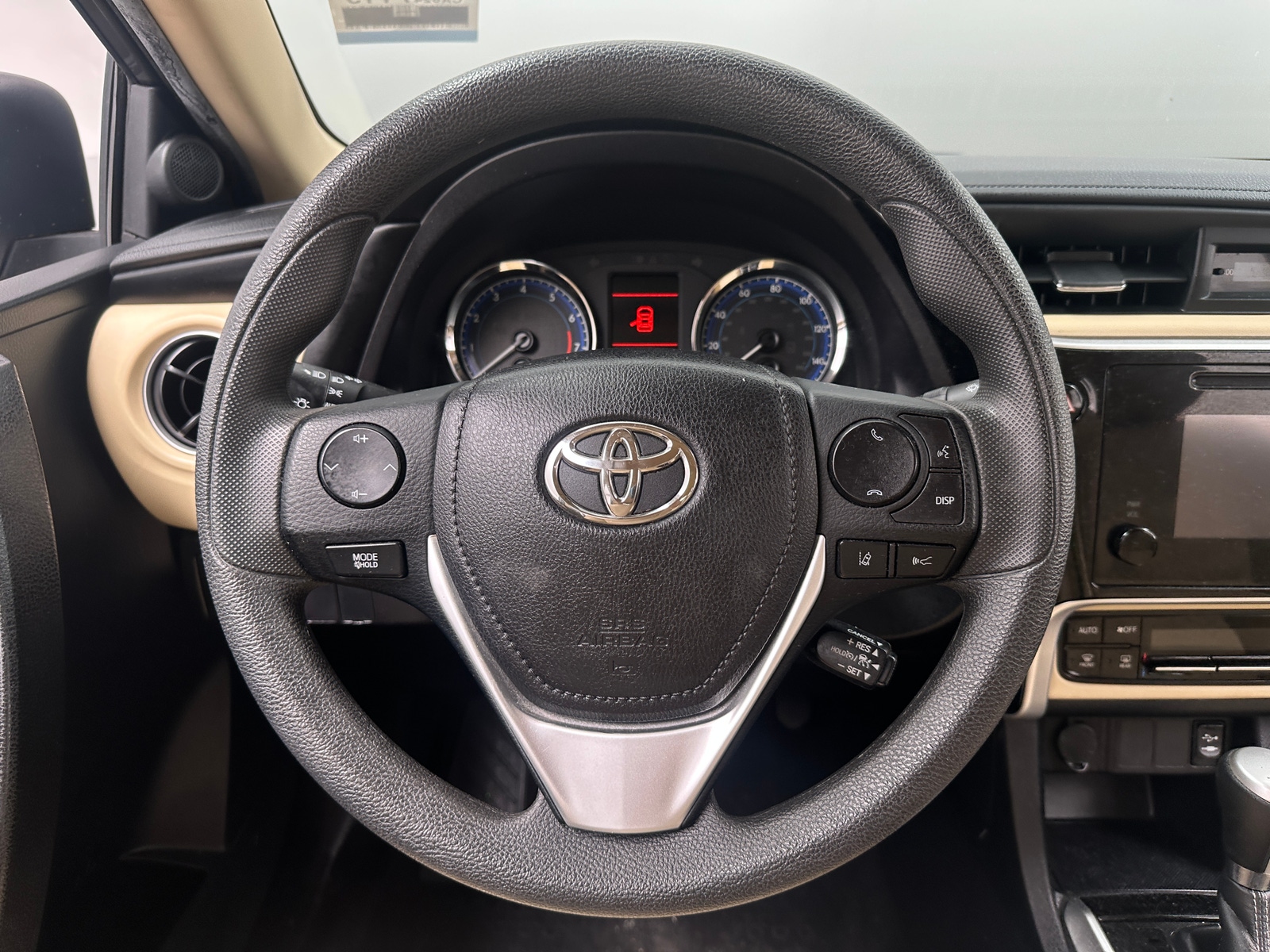Thumbnail: 2018 Toyota Corolla - 5
