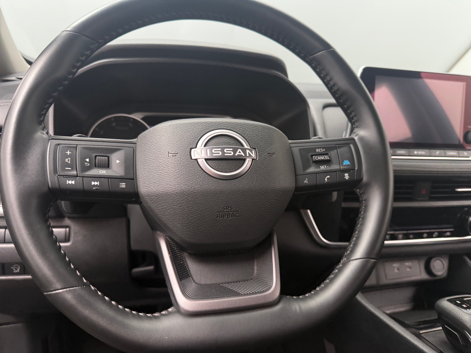 Thumbnail: 2025 Nissan Rogue - 5