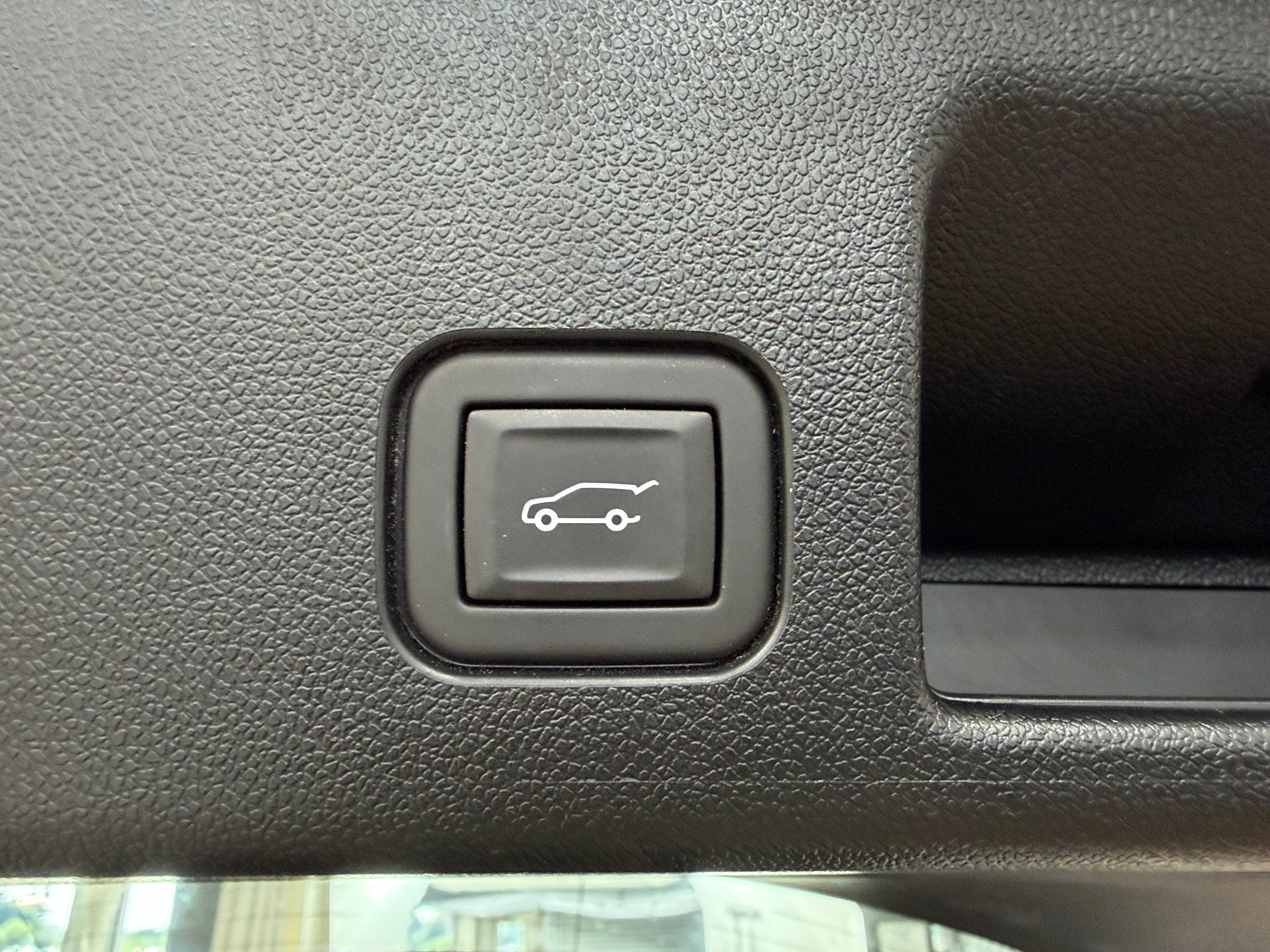 Used 2024 Chevrolet Equinox EV RS with VIN 3GN7DSRP6RS263394 for sale in Auburn, WA