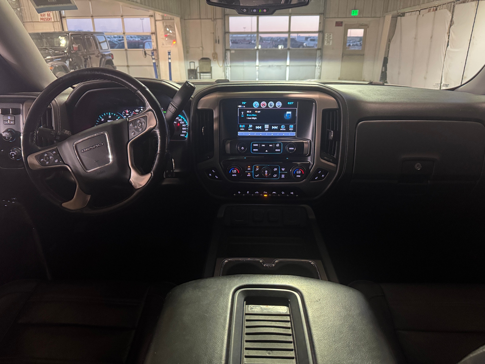 Thumbnail: 2018 GMC Sierra 1500 - 2
