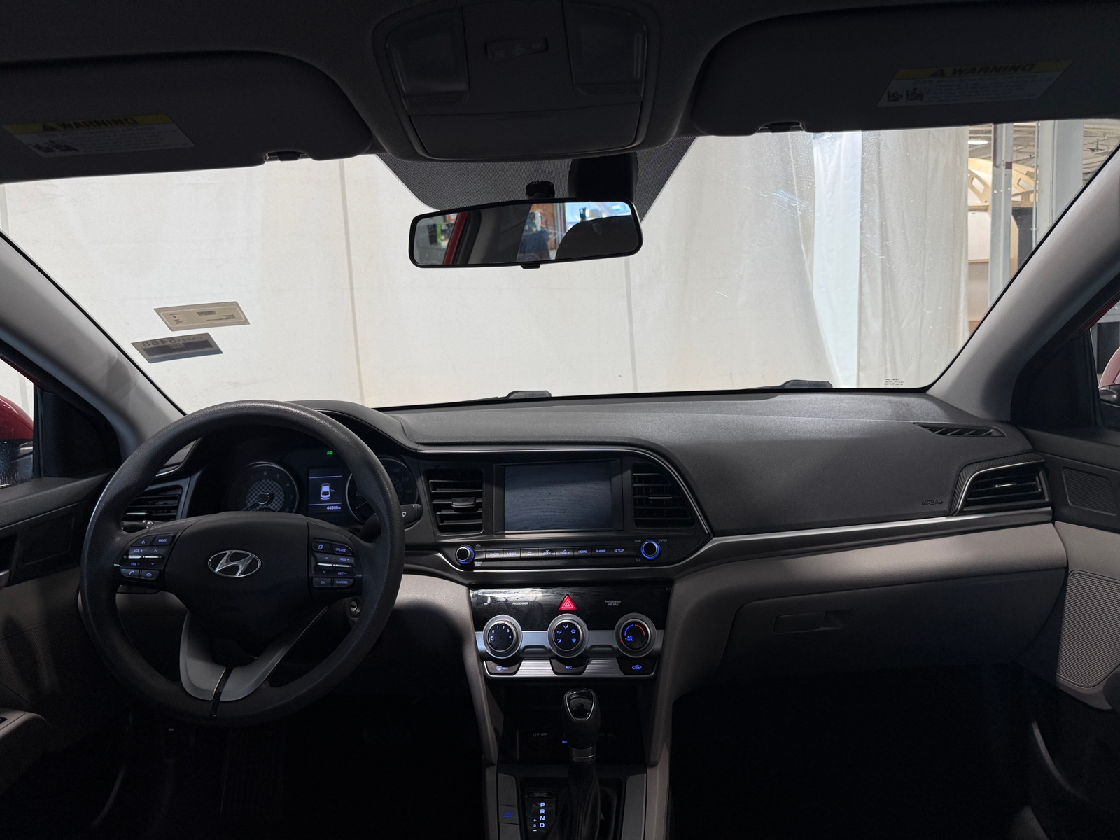 Thumbnail: 2019 Hyundai Elantra - 3