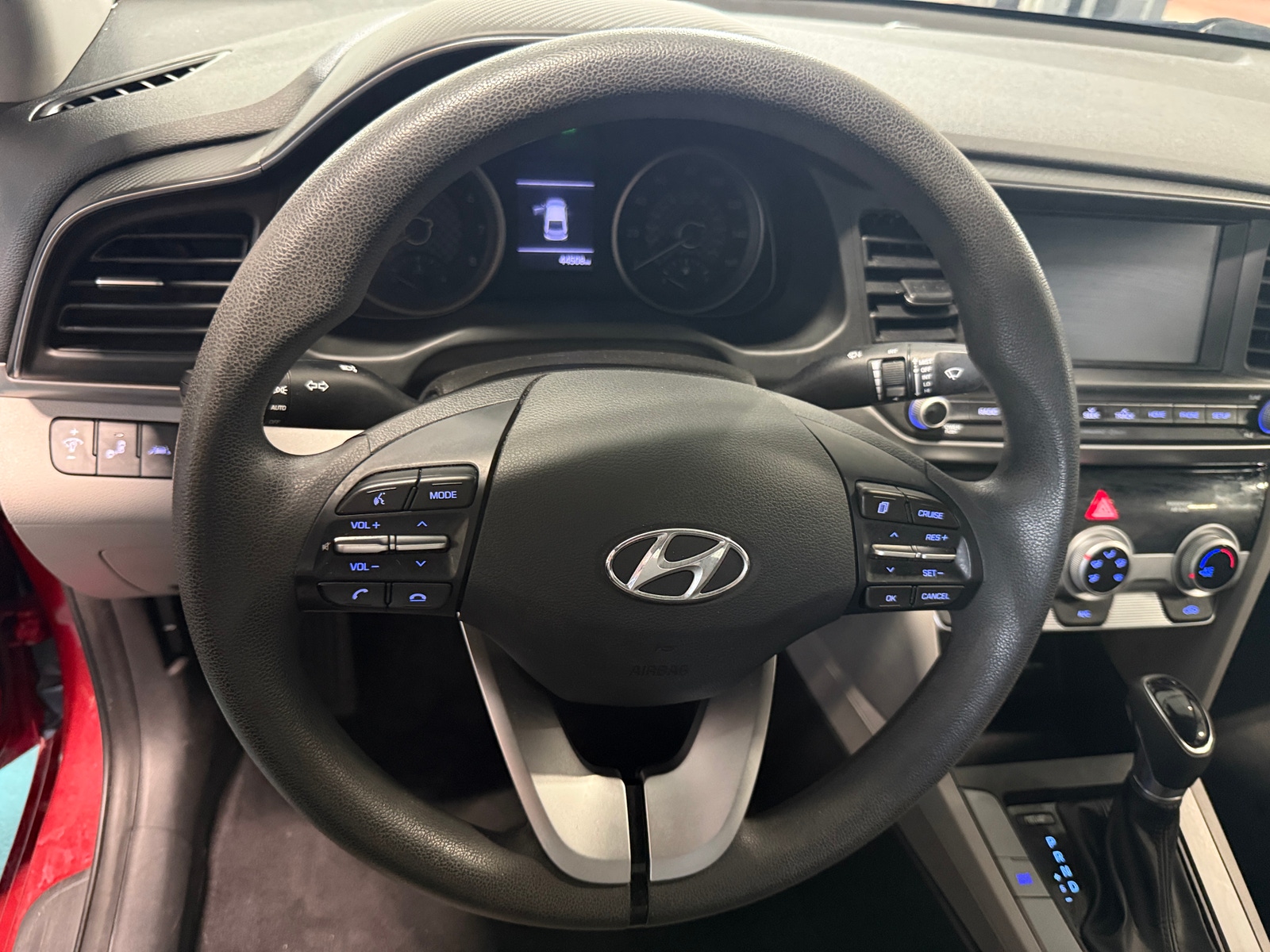Thumbnail: 2019 Hyundai Elantra - 5