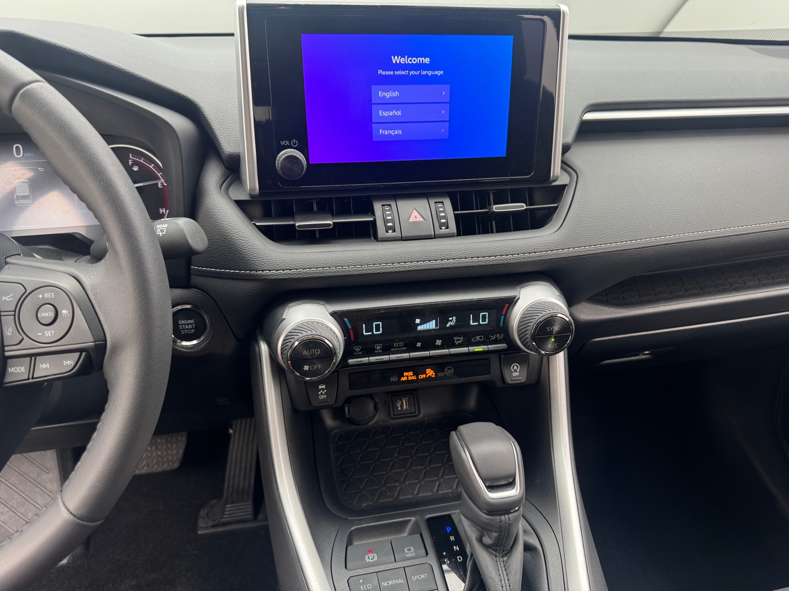 Thumbnail: 2025 Toyota RAV4 - 3