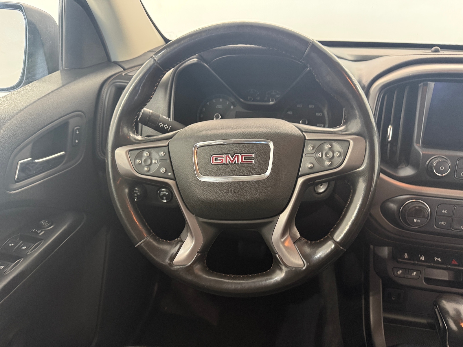 Thumbnail: 2022 GMC Canyon - 4