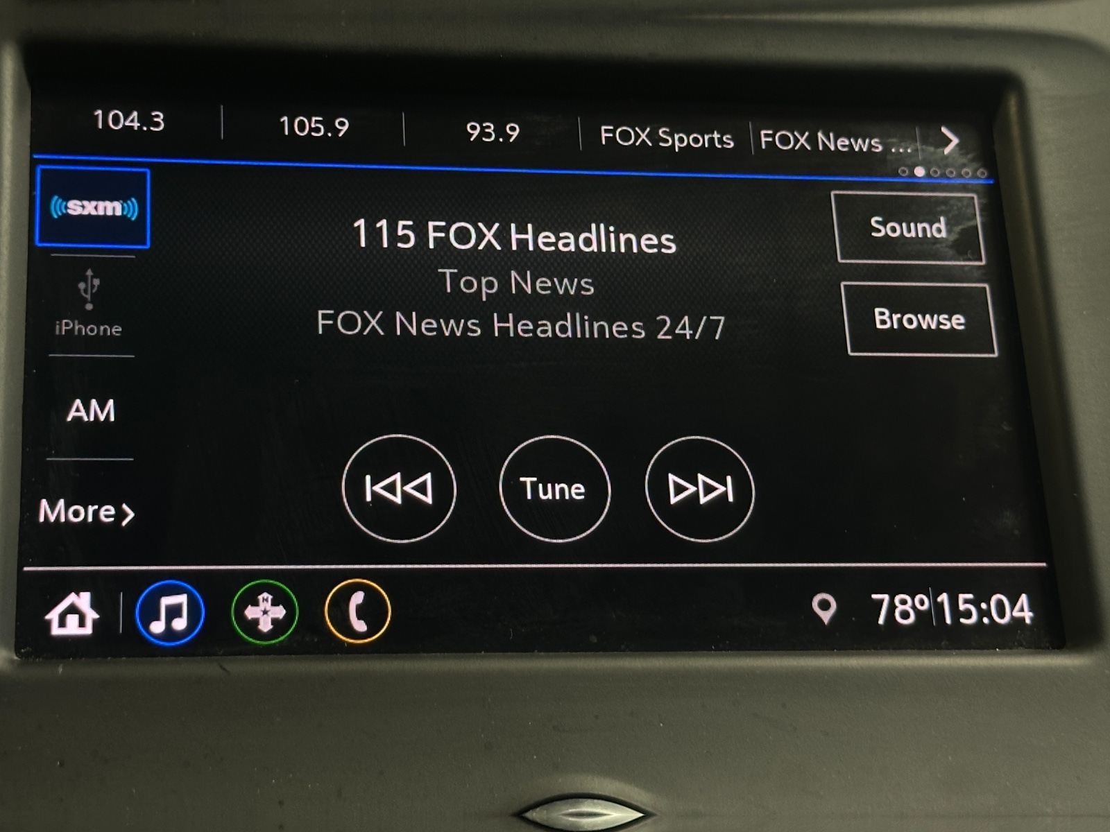 Thumbnail: 2020 Chevrolet Equinox - 4