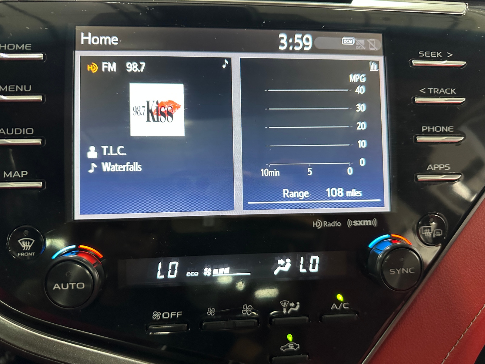 Thumbnail: 2019 Toyota Camry - 3
