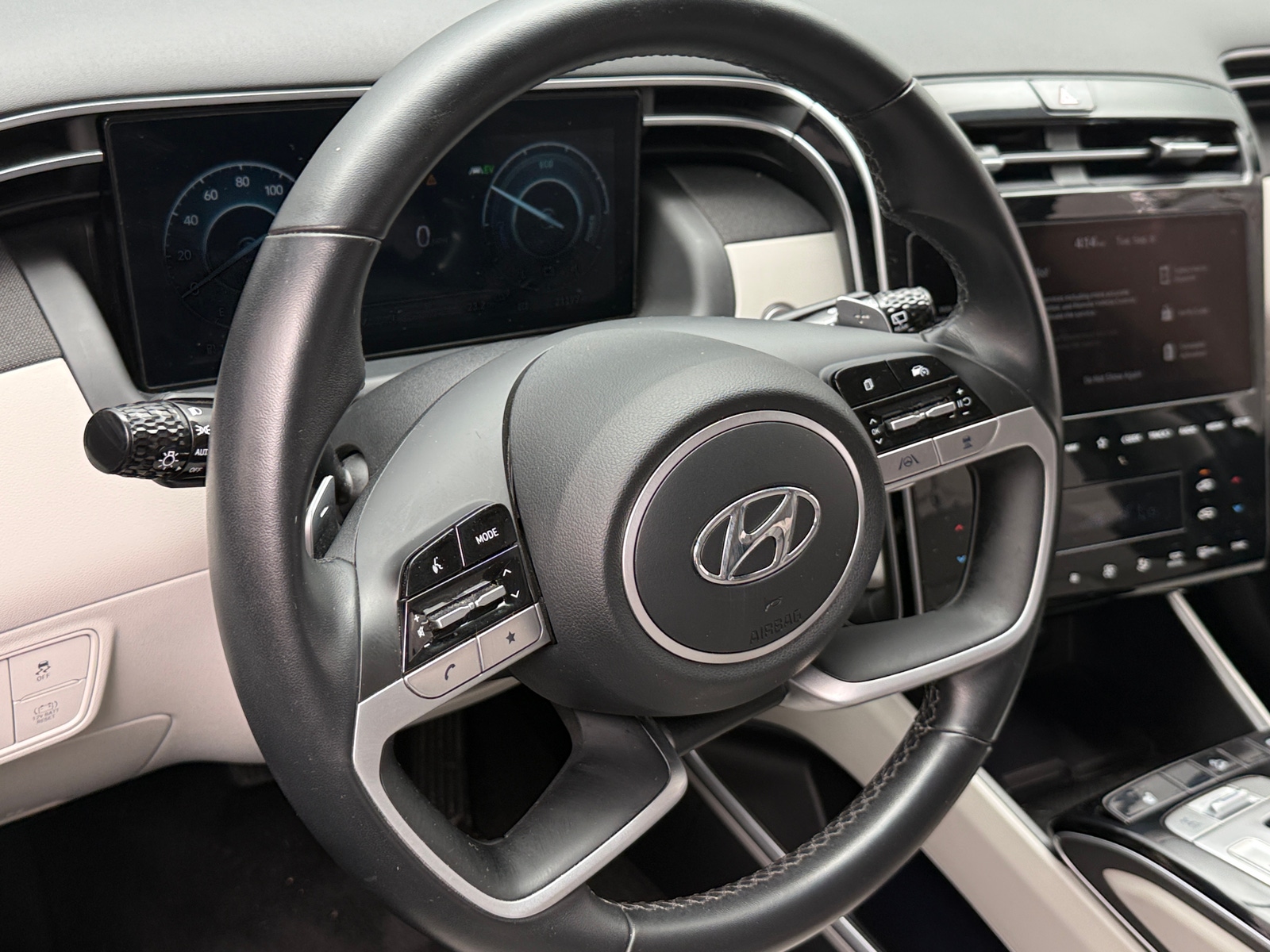 Thumbnail: 2024 Hyundai Tucson - 4