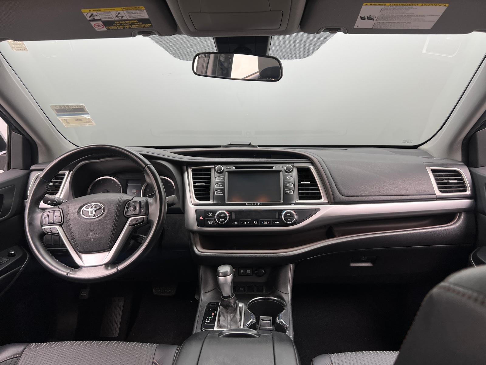Thumbnail: 2017 Toyota Highlander - 3