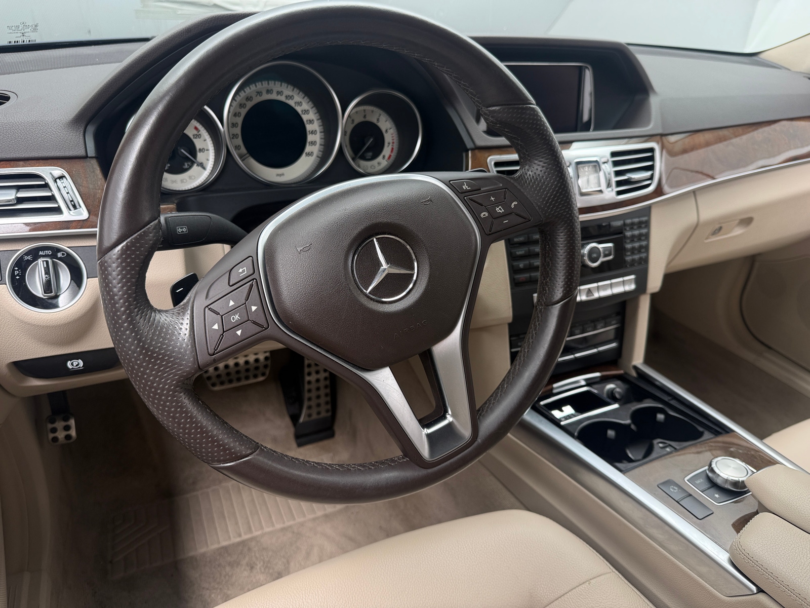 Thumbnail: 2014 Mercedes-Benz E-Class - 4